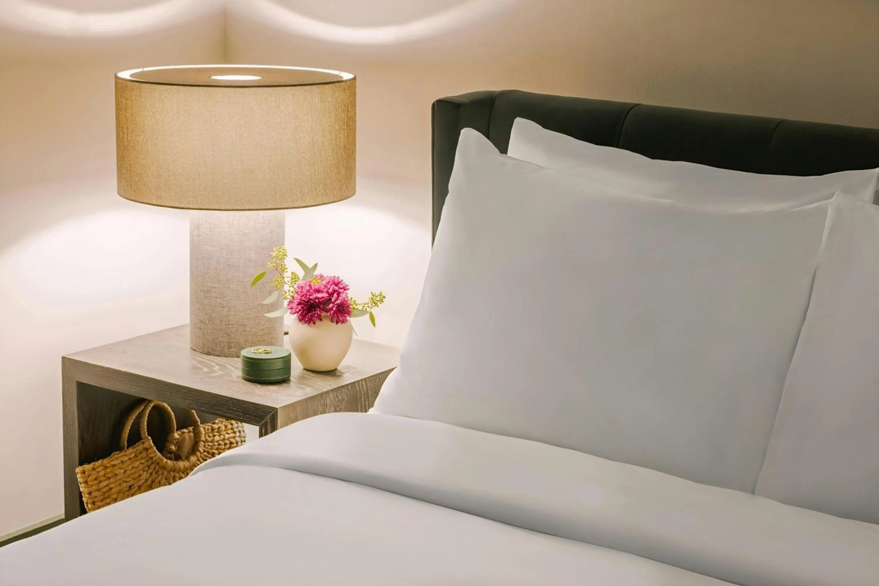 Bedroom, Bed in Sonder by Marriott Bonvoy The Schaeffer Apartments French Quarter