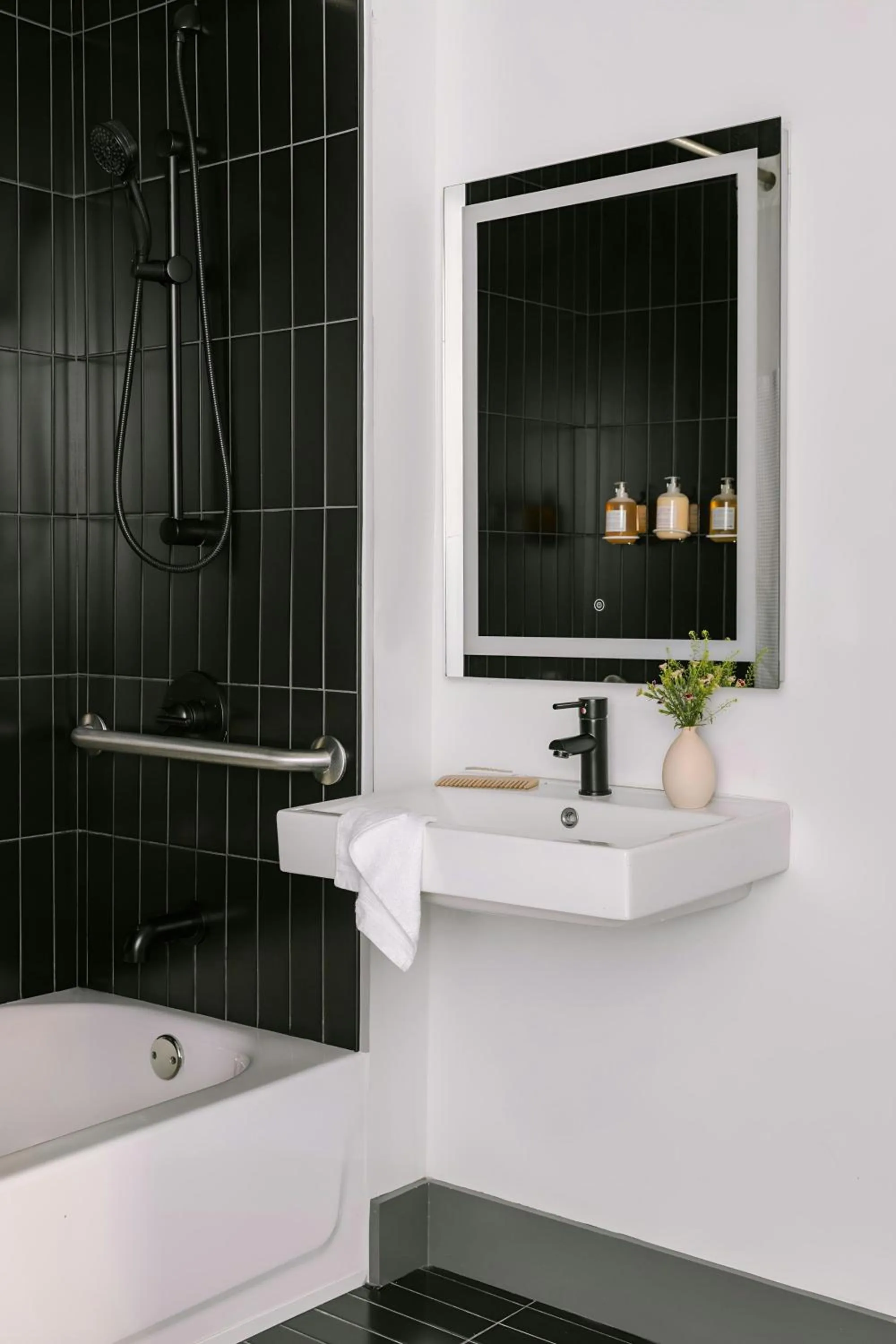 Bathroom in Sonder by Marriott Bonvoy The Schaeffer Apartments French Quarter