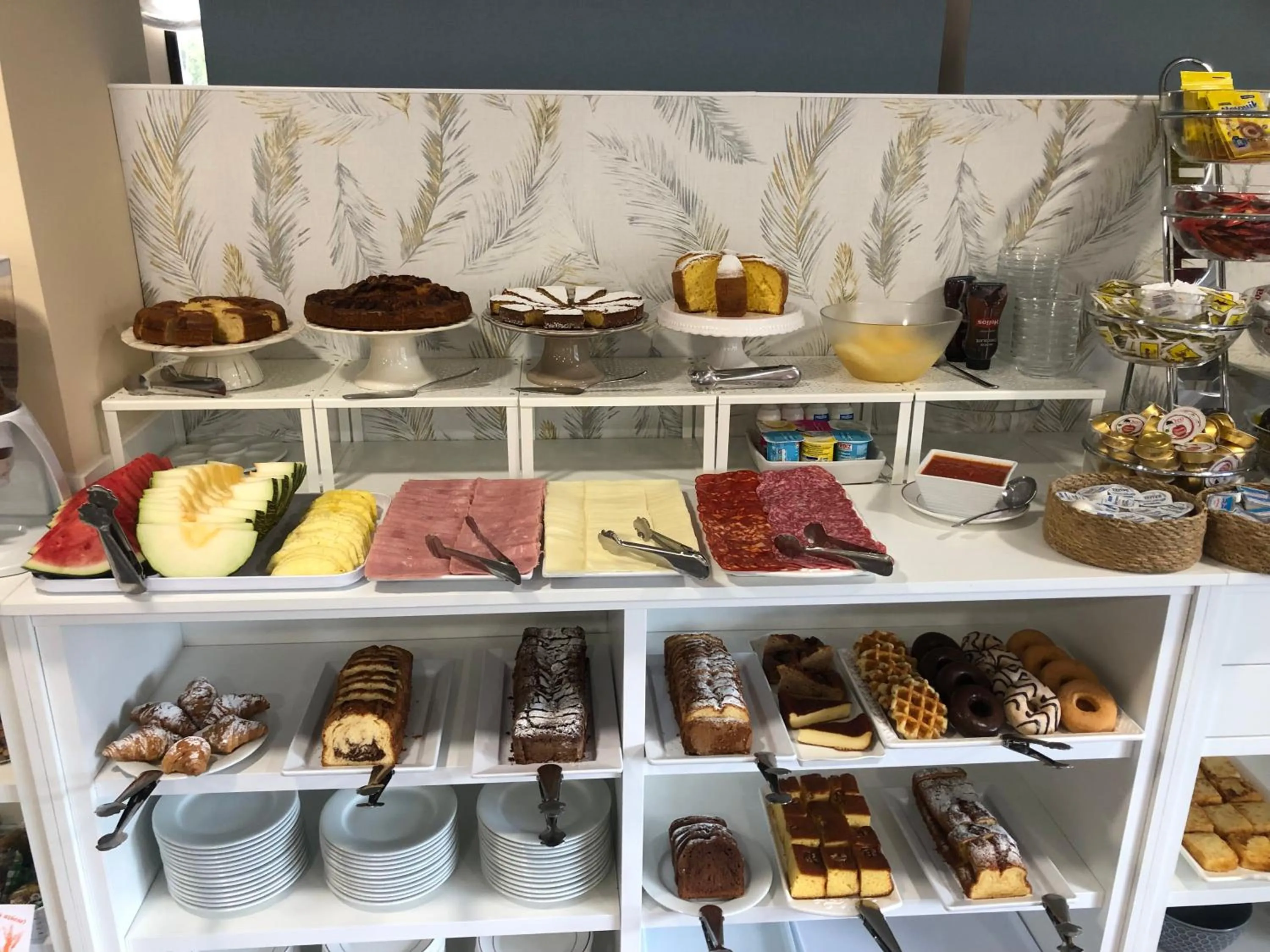 Breakfast in Hotel Florida