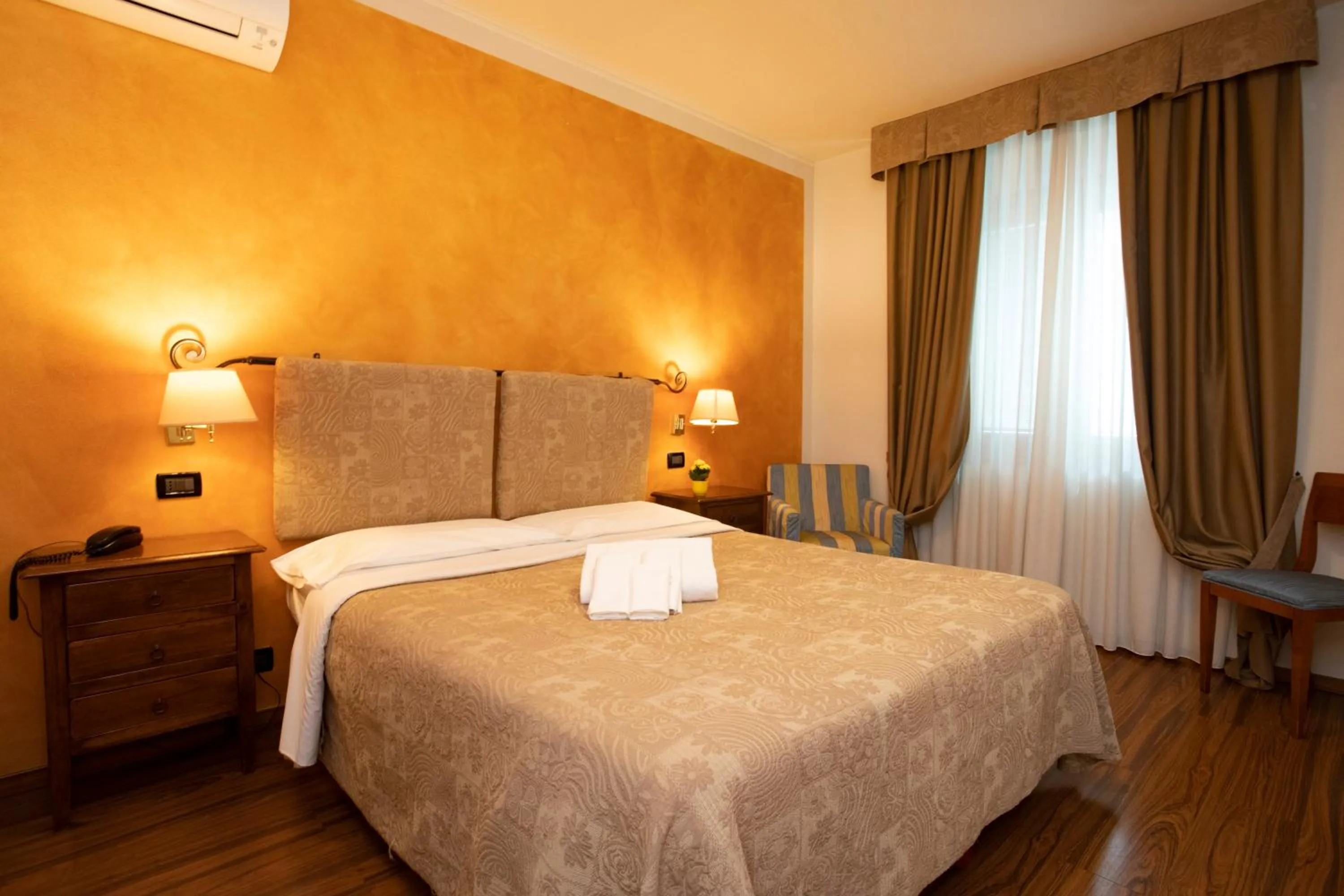 Photo of the whole room in Hotel Arcobaleno Siena