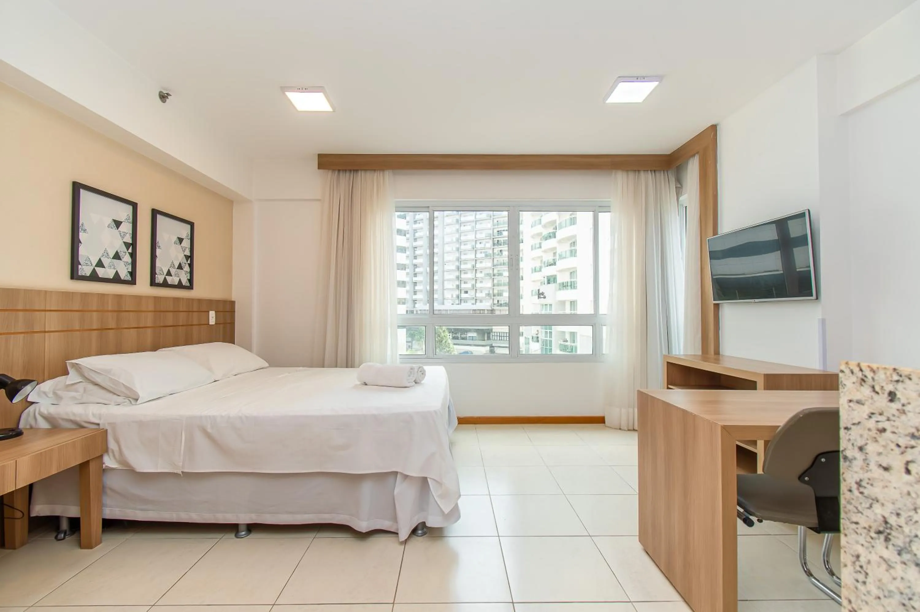 TV and multimedia, Bed in BSB STAY Premium Flats Particulares - Saint Moritz