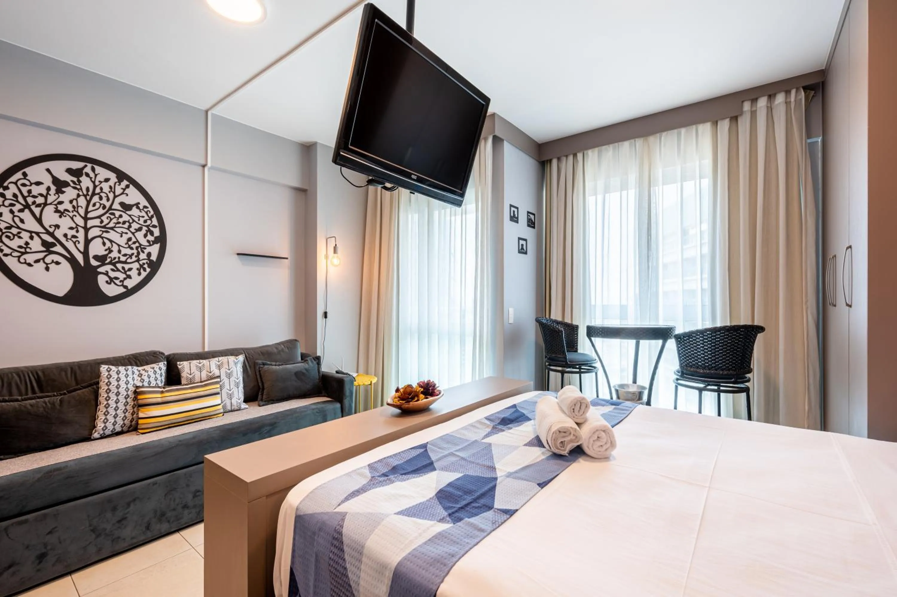 Bedroom, Bed in BSB STAY Premium Flats Particulares - Saint Moritz