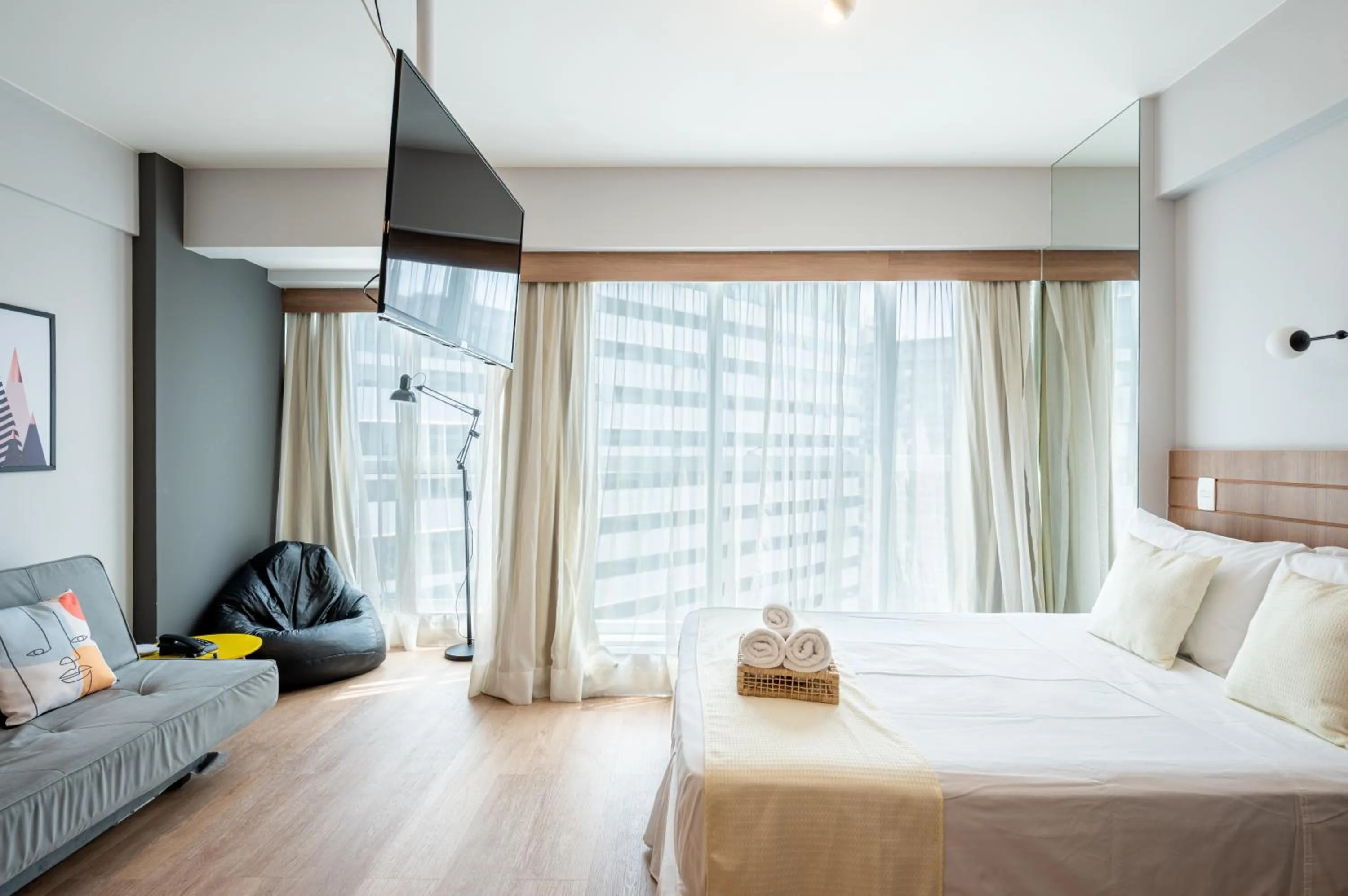 Bedroom, Bed in BSB STAY Premium Flats Particulares - Saint Moritz