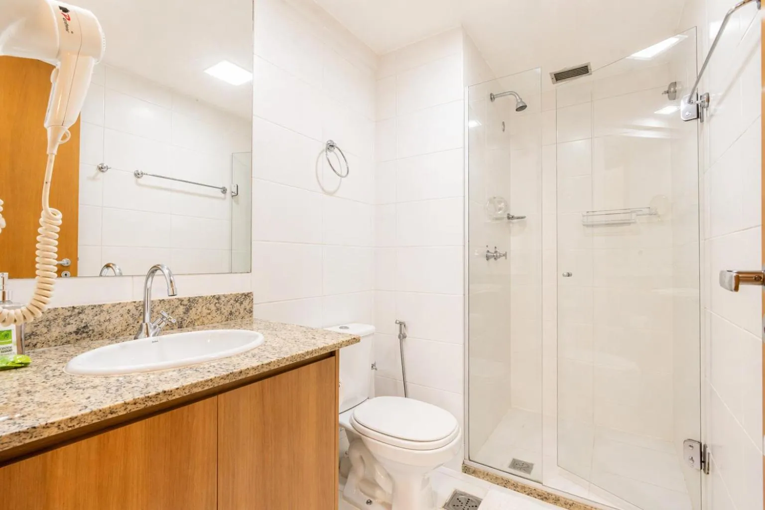Shower in BSB STAY Premium Flats Particulares - Saint Moritz