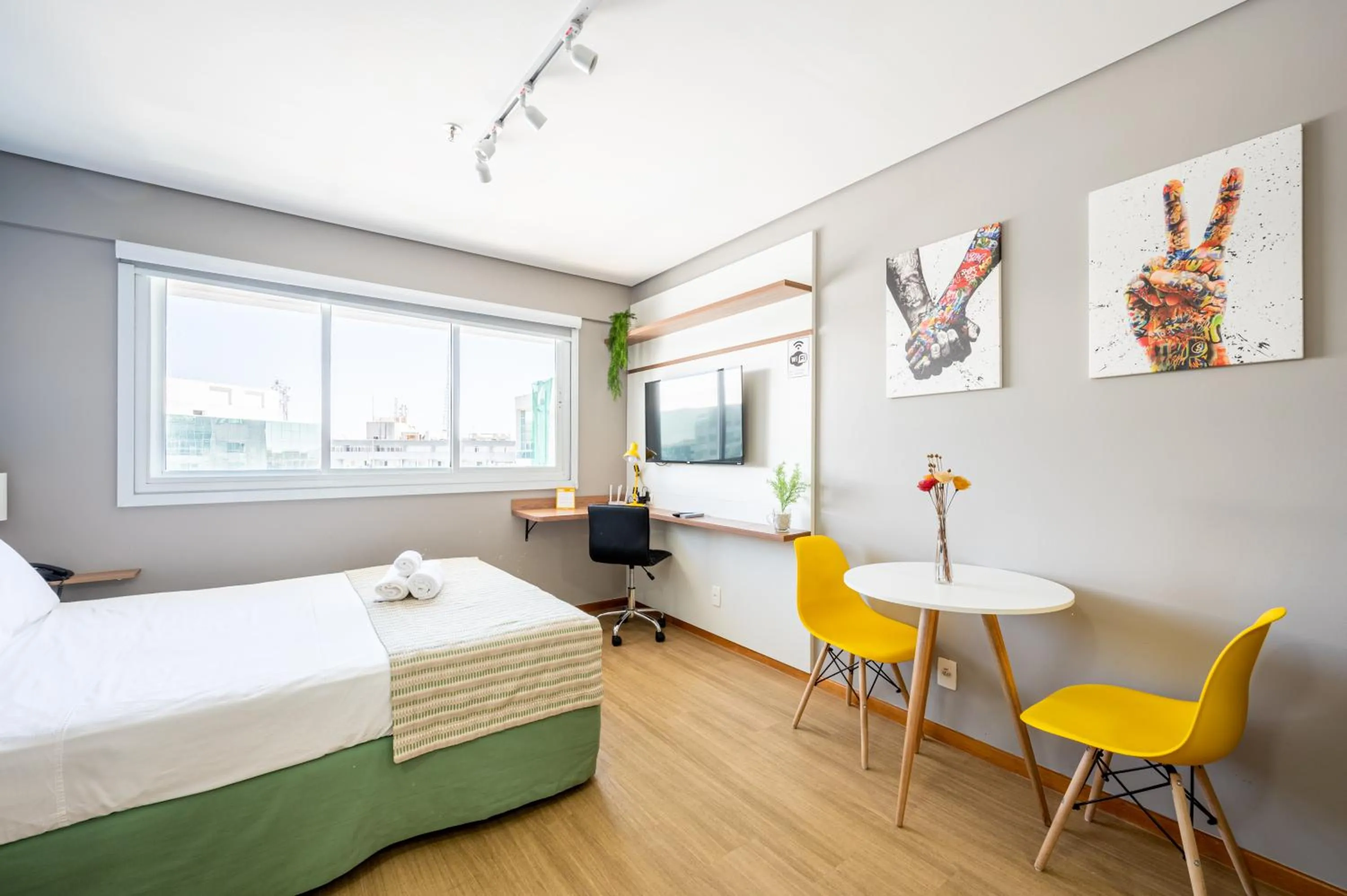 Bedroom, Bed in BSB STAY Premium Flats Particulares - Saint Moritz