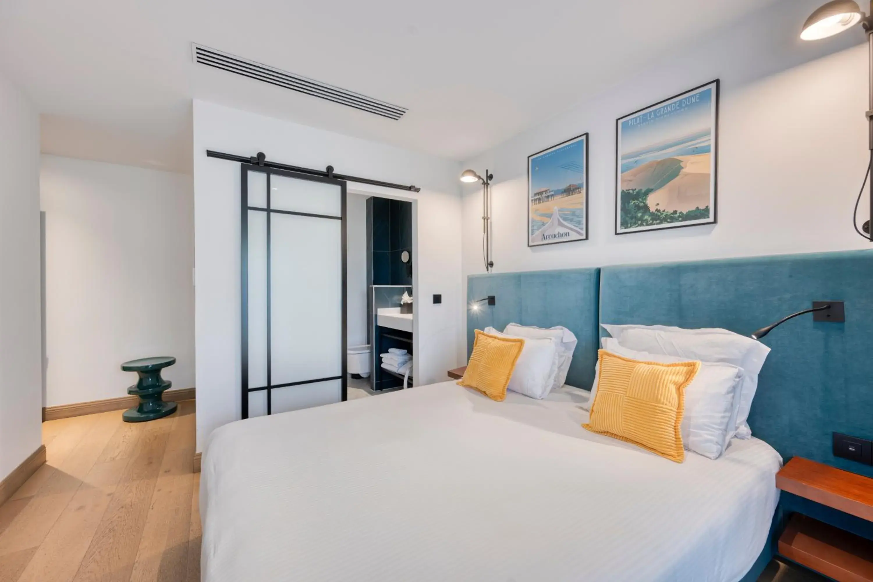 Standard in Urban Style Victoria Boutique Hotel Standard in Urban Style Victoria Boutique Hotel