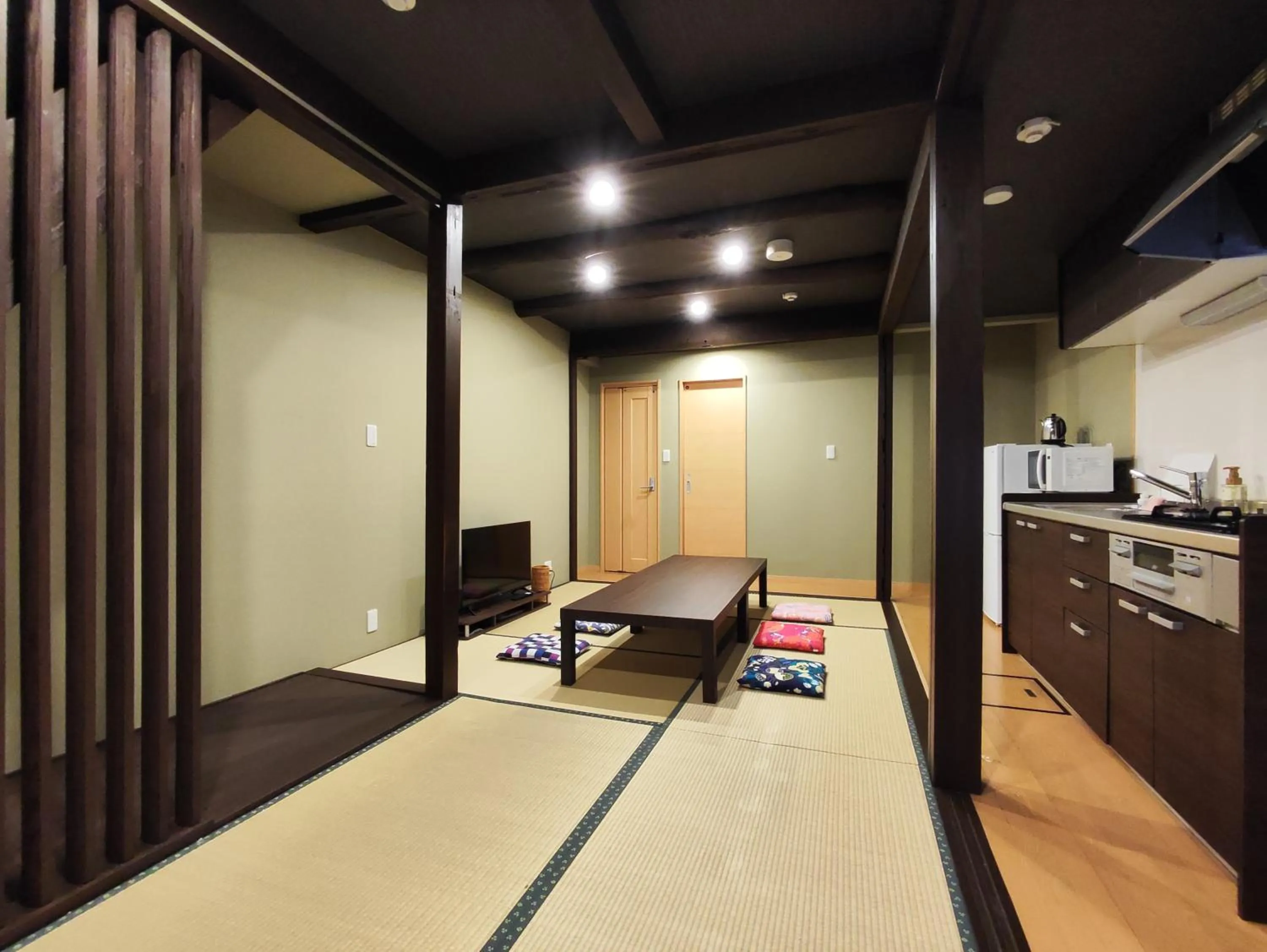 Photo of the whole room in West Japan Kyoto Kiyomizu