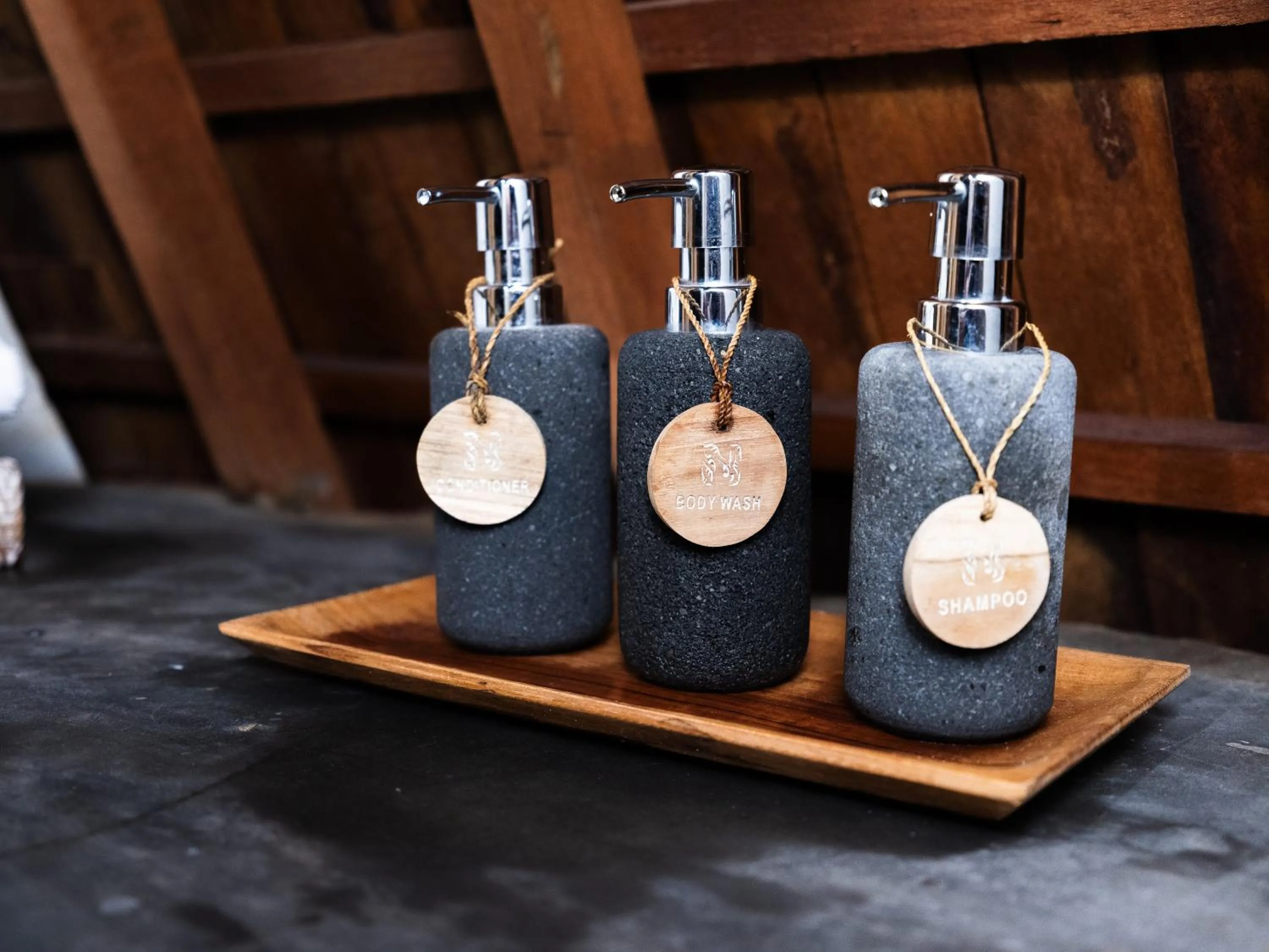 Bathroom in Natya River Sidemen