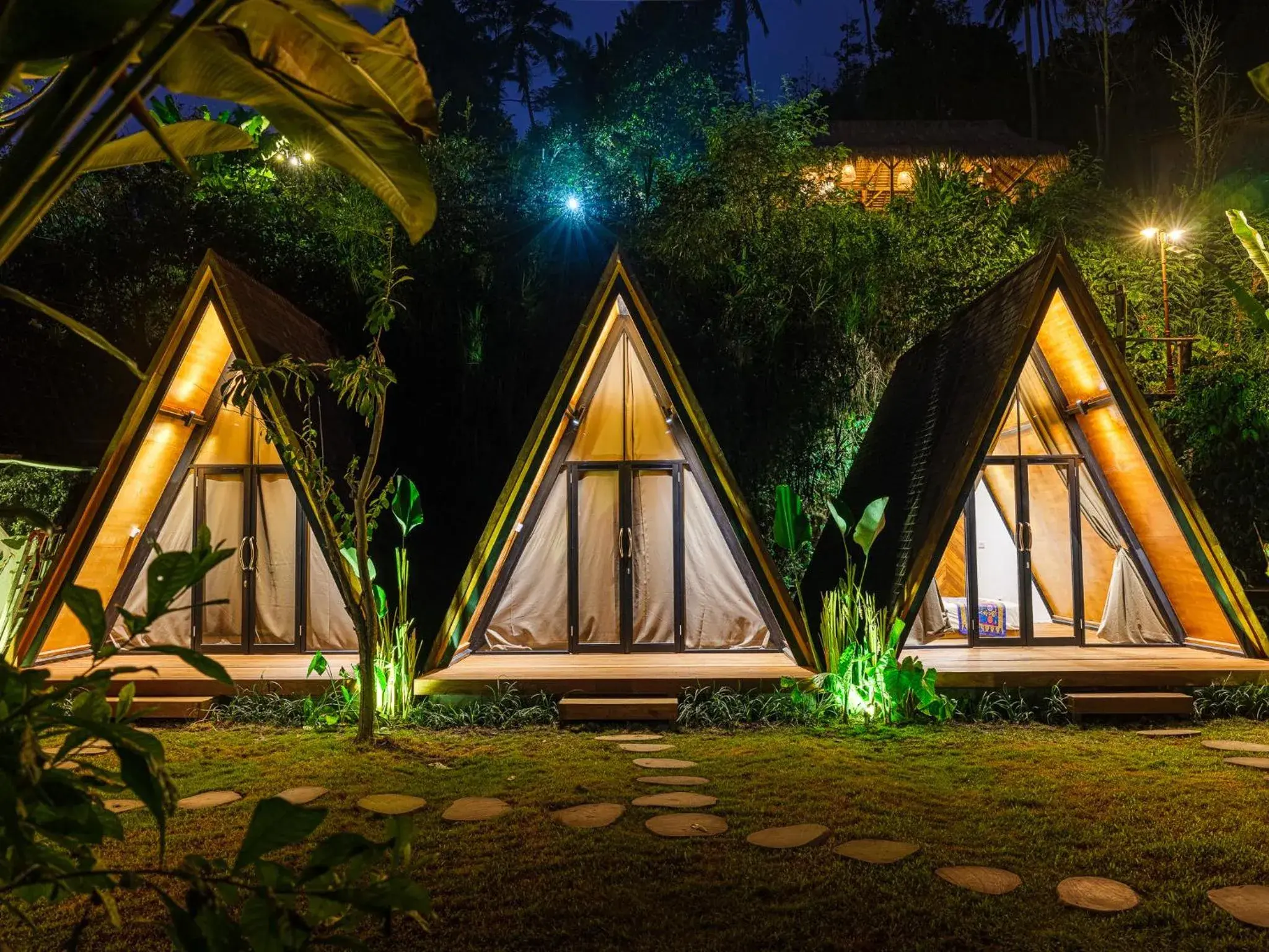 Garden view in Natya River Sidemen Garden view in Natya River Sidemen