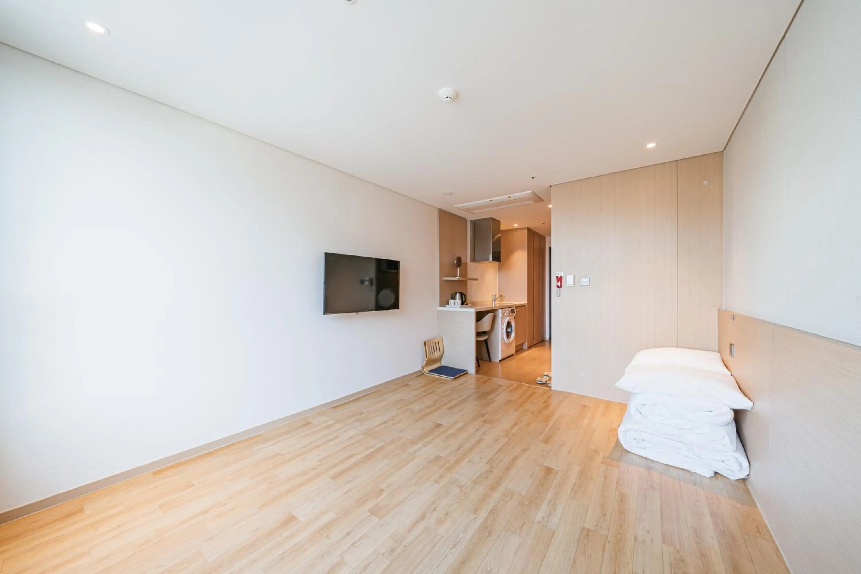 Photo of the whole room, Bed in Hotel Zinc