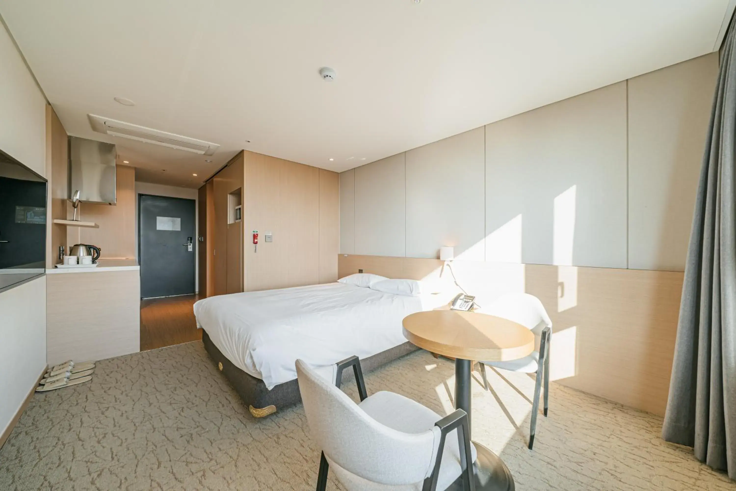 Superior Double Room in Hotel Zinc Superior Double Room in Hotel Zinc