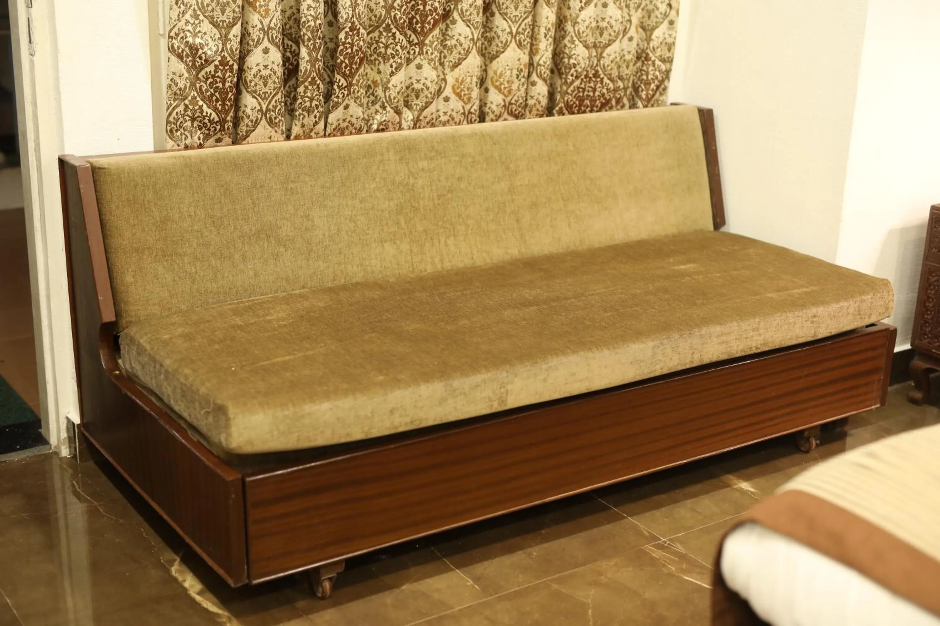 Living room in The Byke Heritage Resort - Matheran