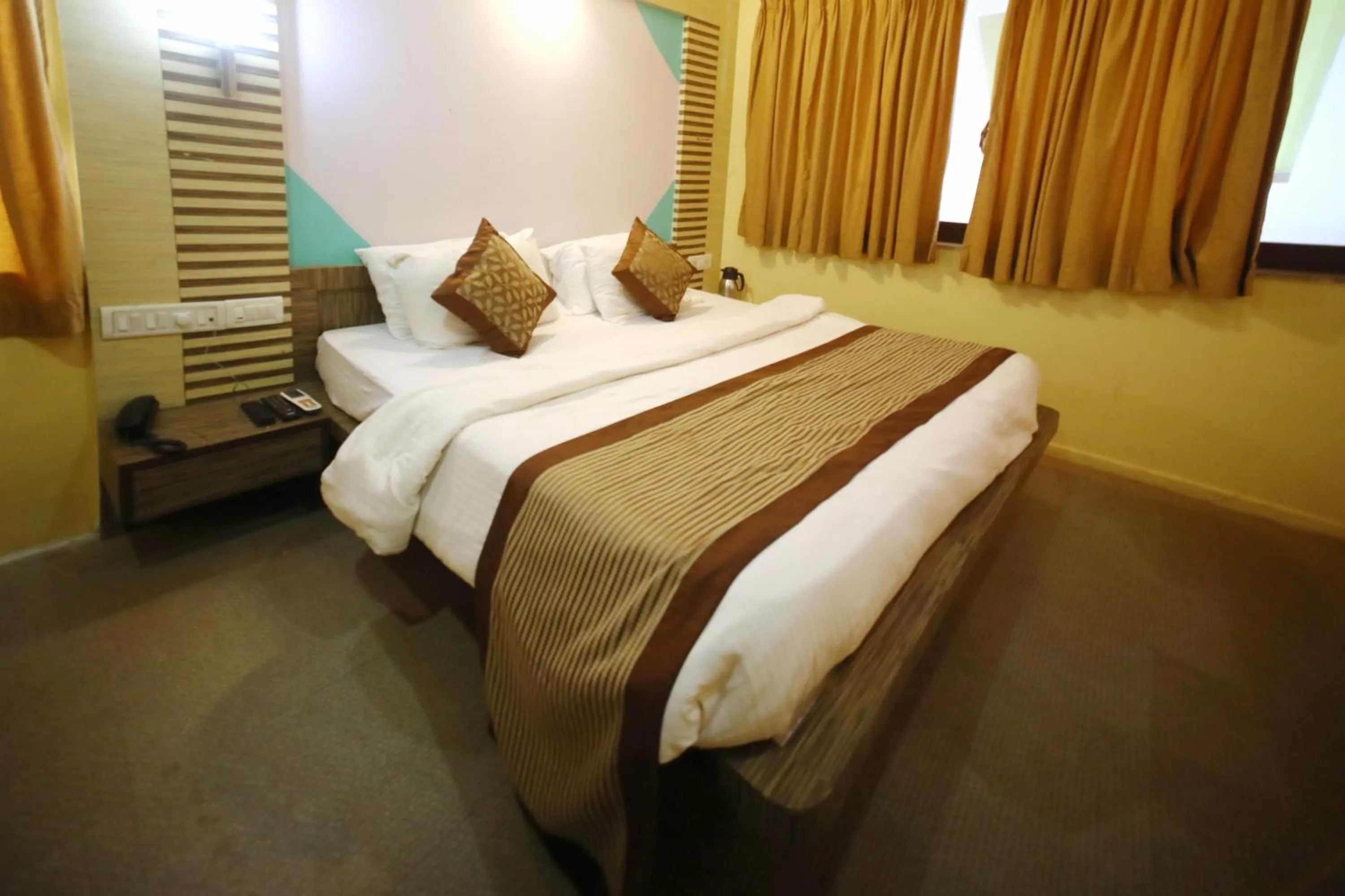 Bed in The Byke Heritage Resort - Matheran