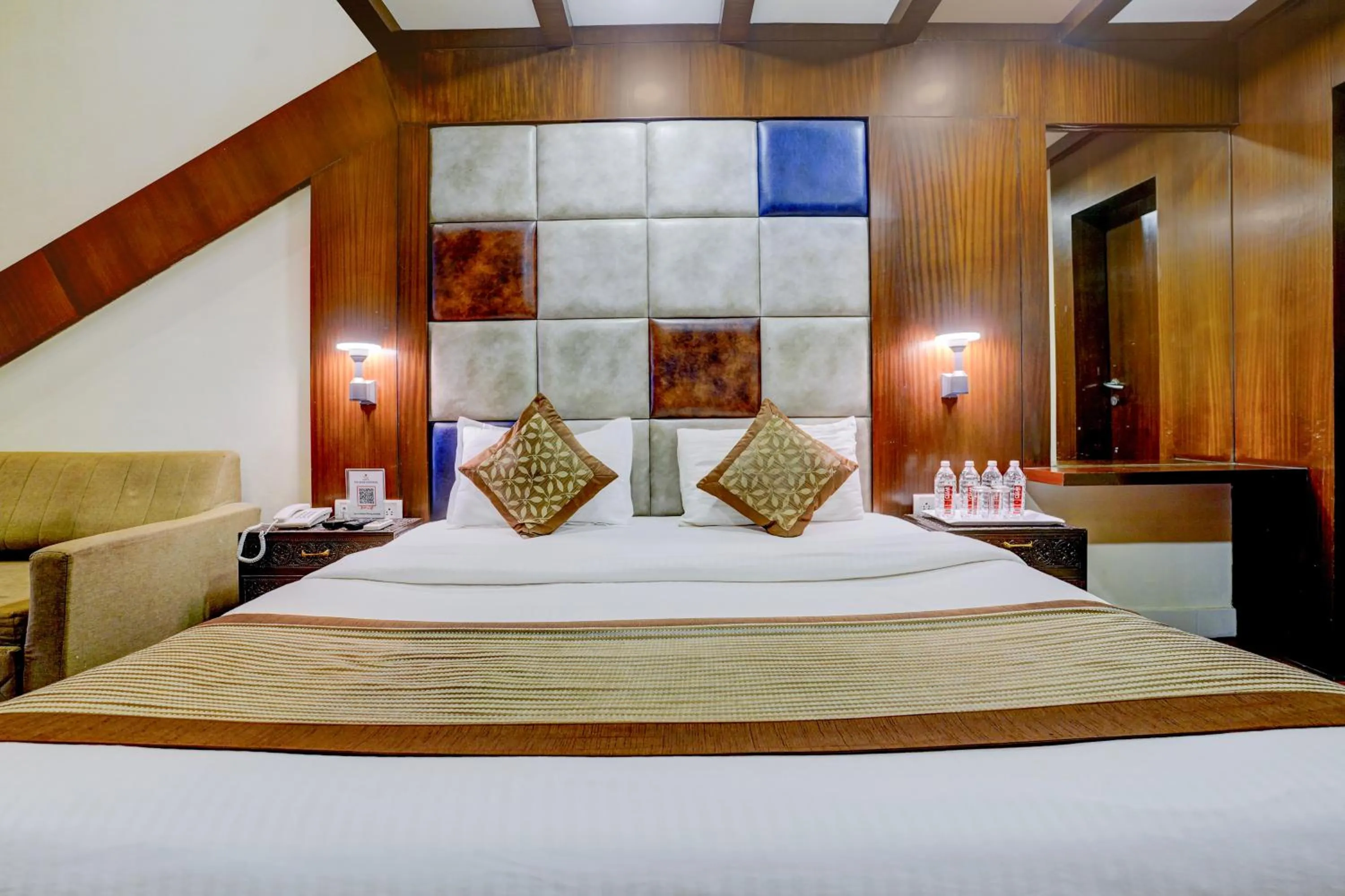 Bed in The Byke Heritage Resort - Matheran