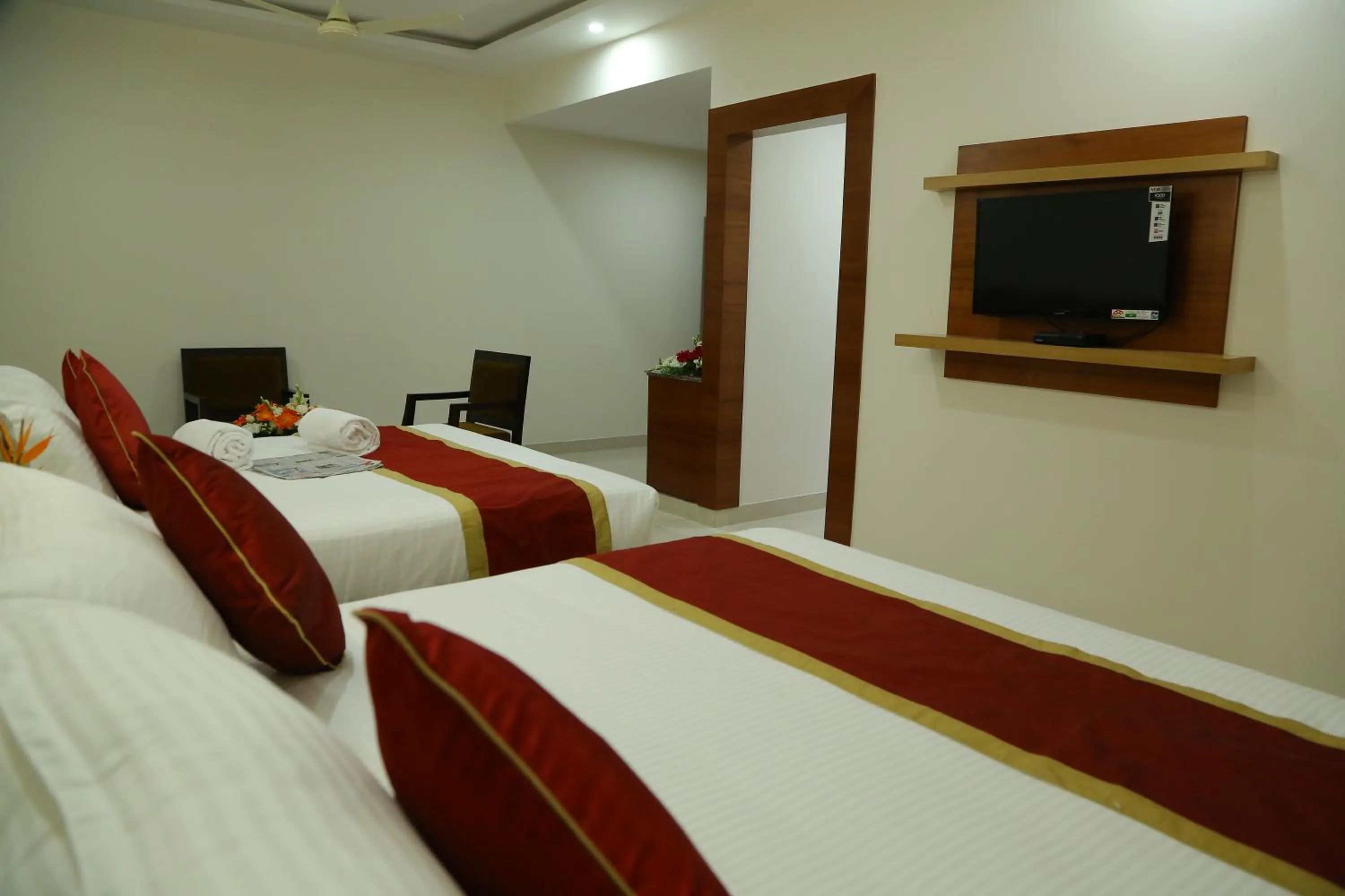 Photo of the whole room, Bed in Hotel U.T.Elegance