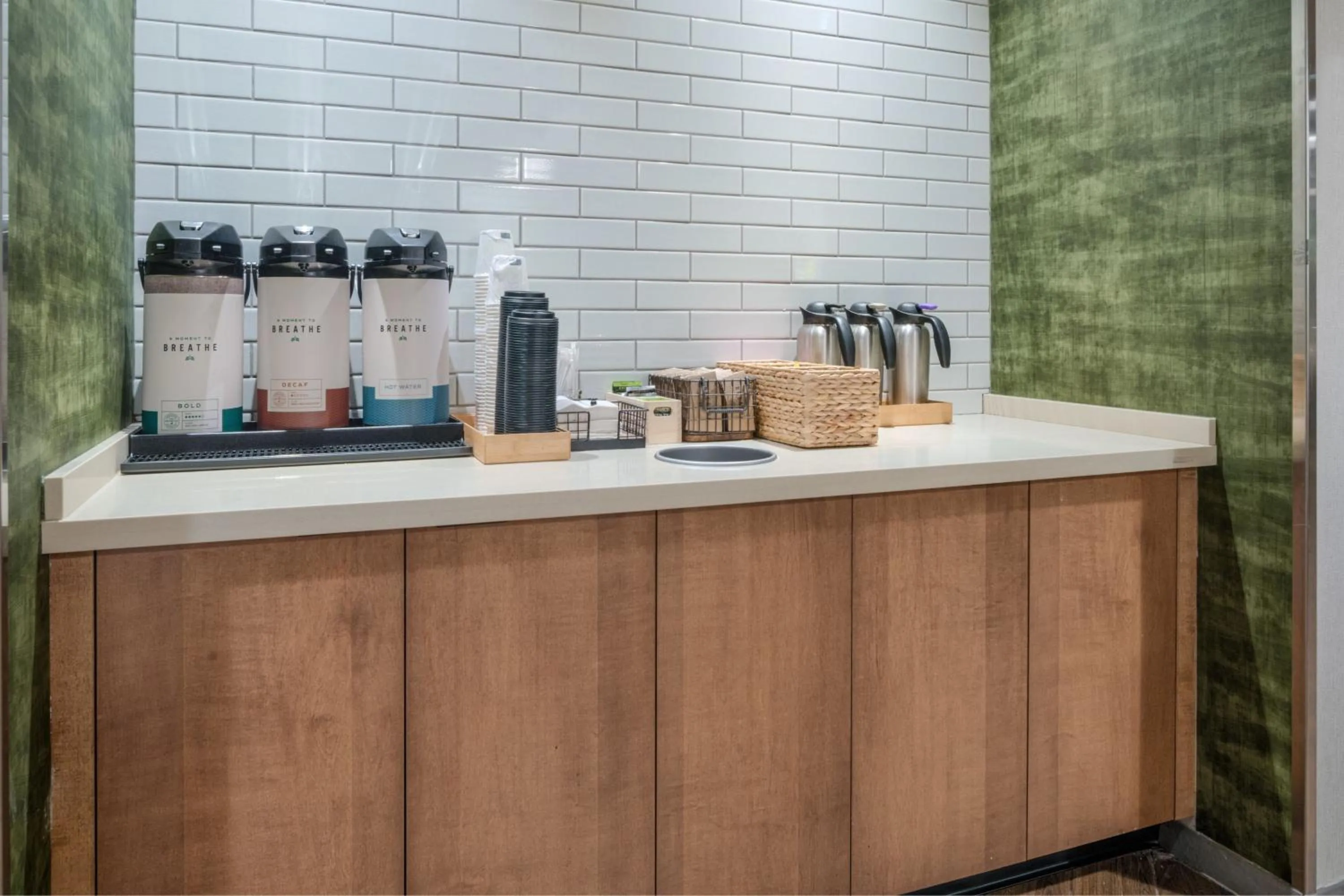 Breakfast in Fairfield by Marriott Inn & Suites Albertville