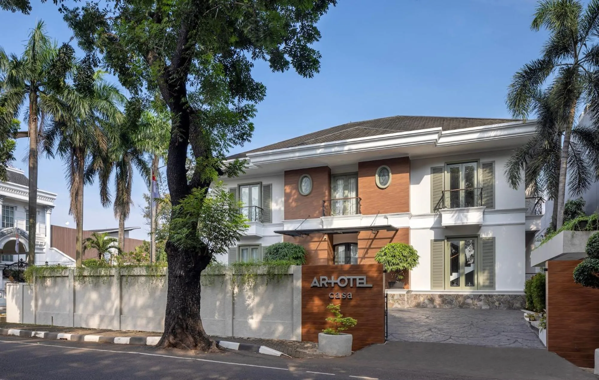 Facade/entrance in ARTOTEL Casa Hangtuah