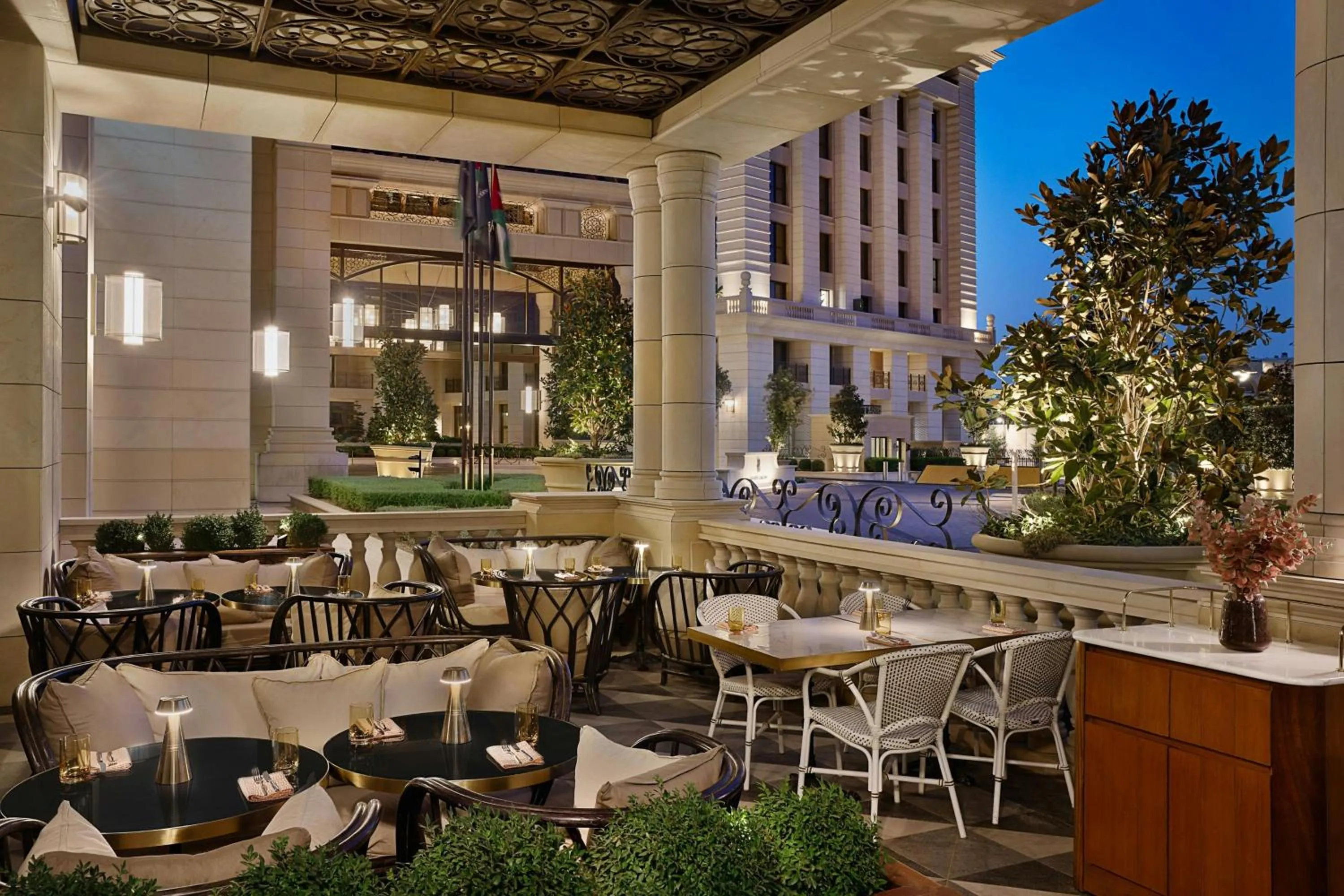 Restaurant/places to eat in The Ritz-Carlton, Amman