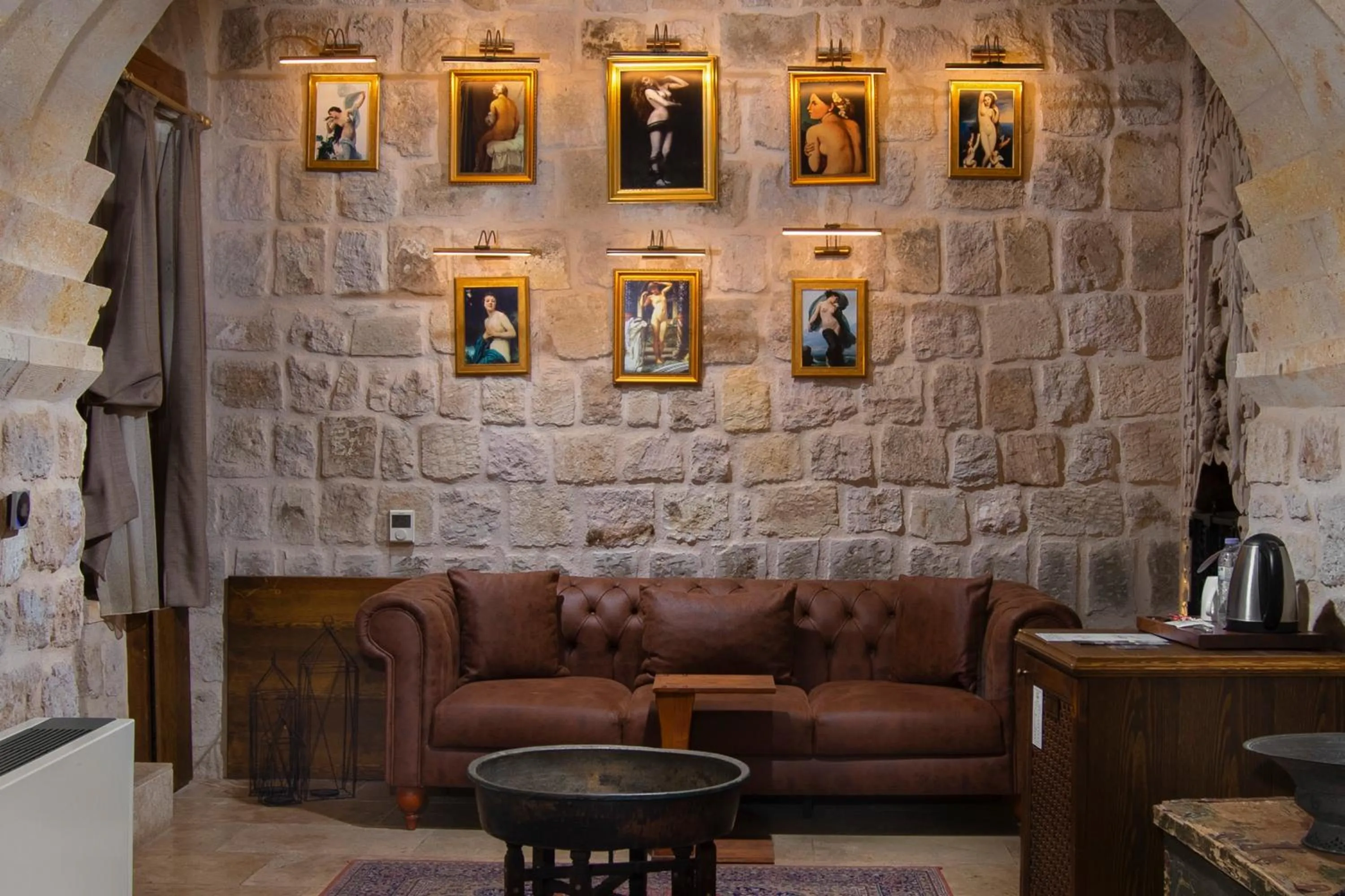 Coffee/tea facilities in Cappa Via Cave Hotel