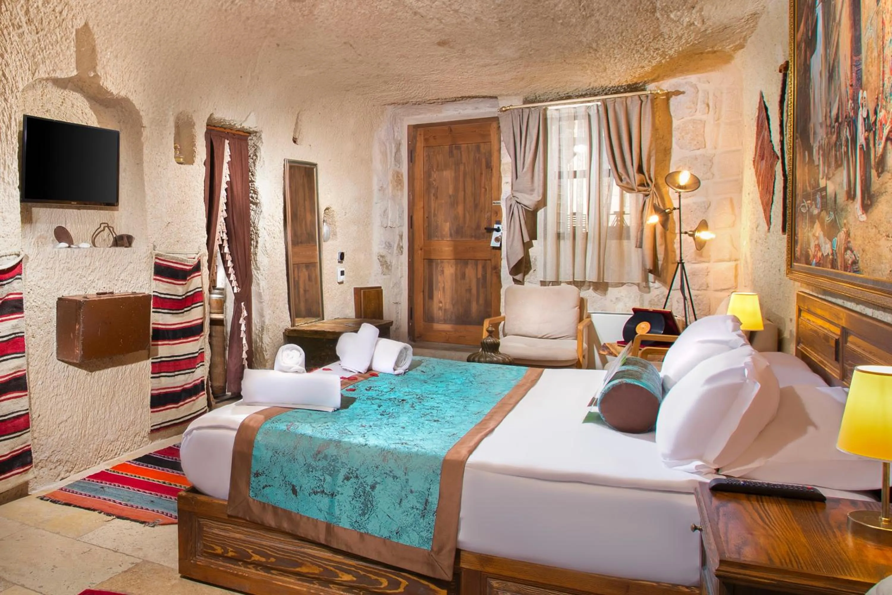 Bedroom, Bed in Cappa Via Cave Hotel
