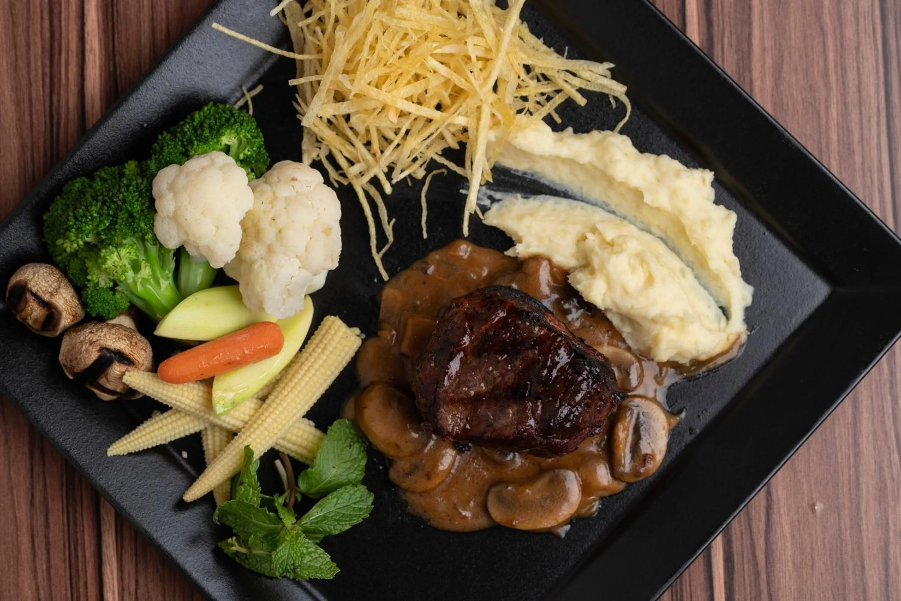 Warwick Al Jubail Hotel