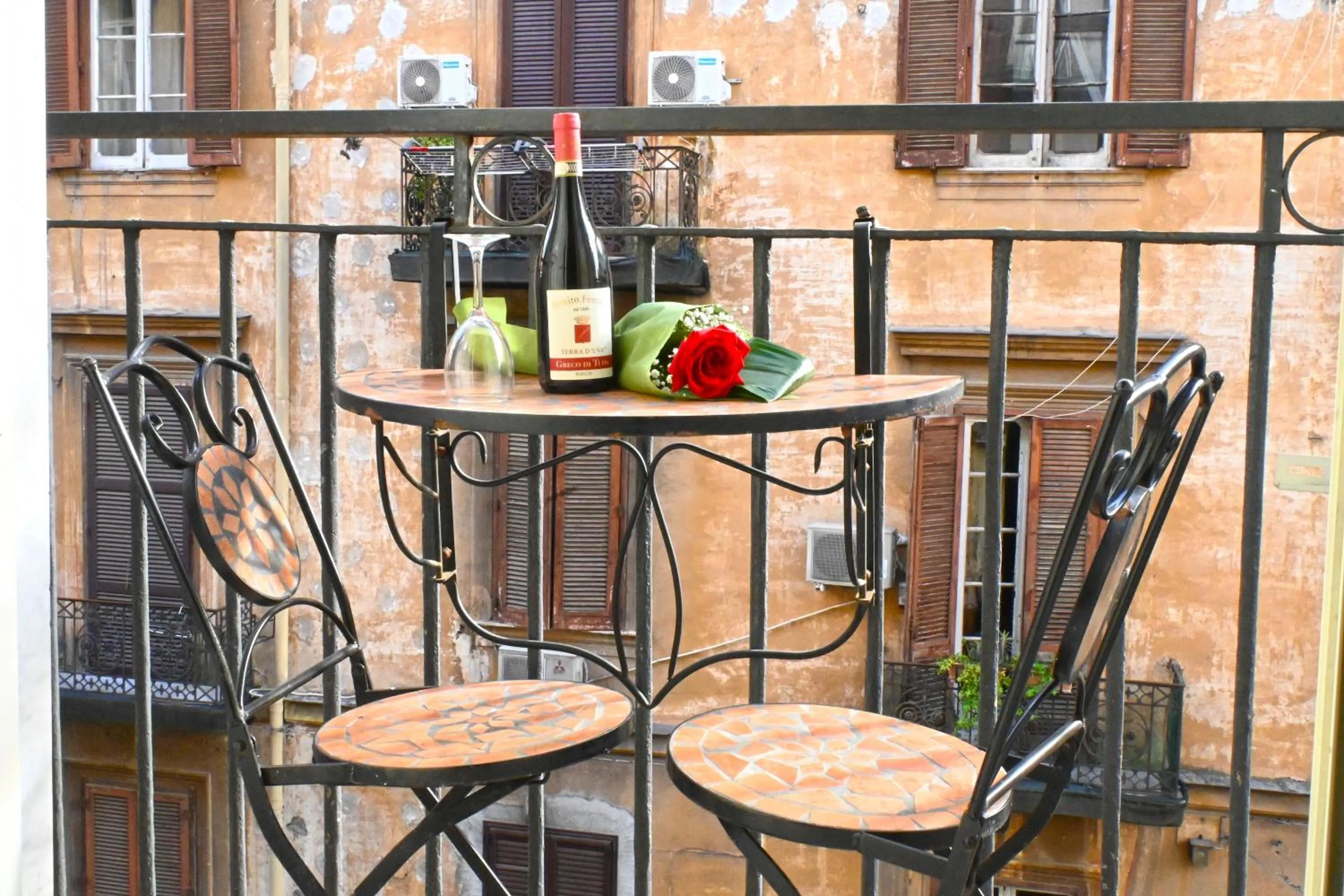Balcony/Terrace in Napoli Cityscape