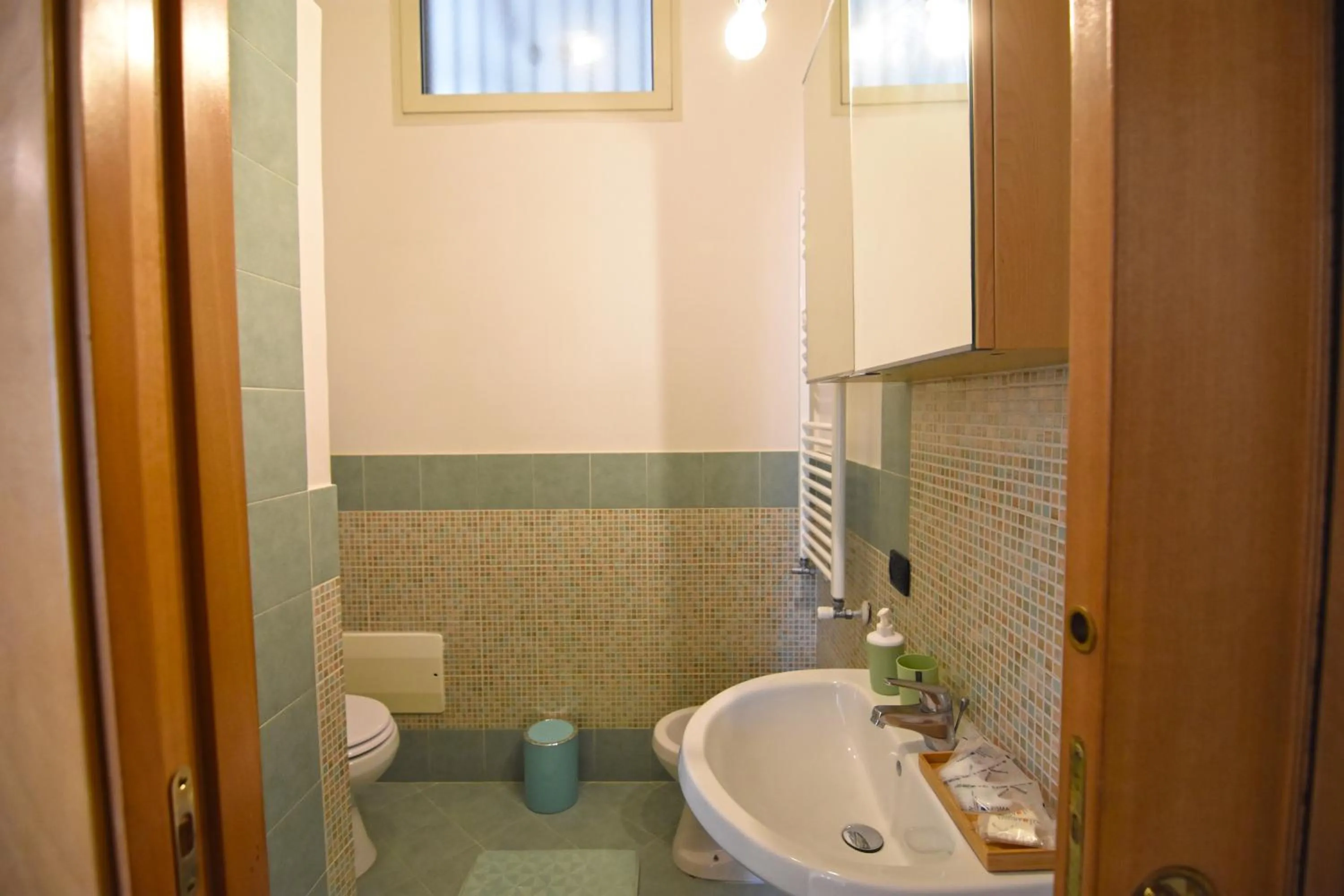 Bathroom in Napoli Cityscape