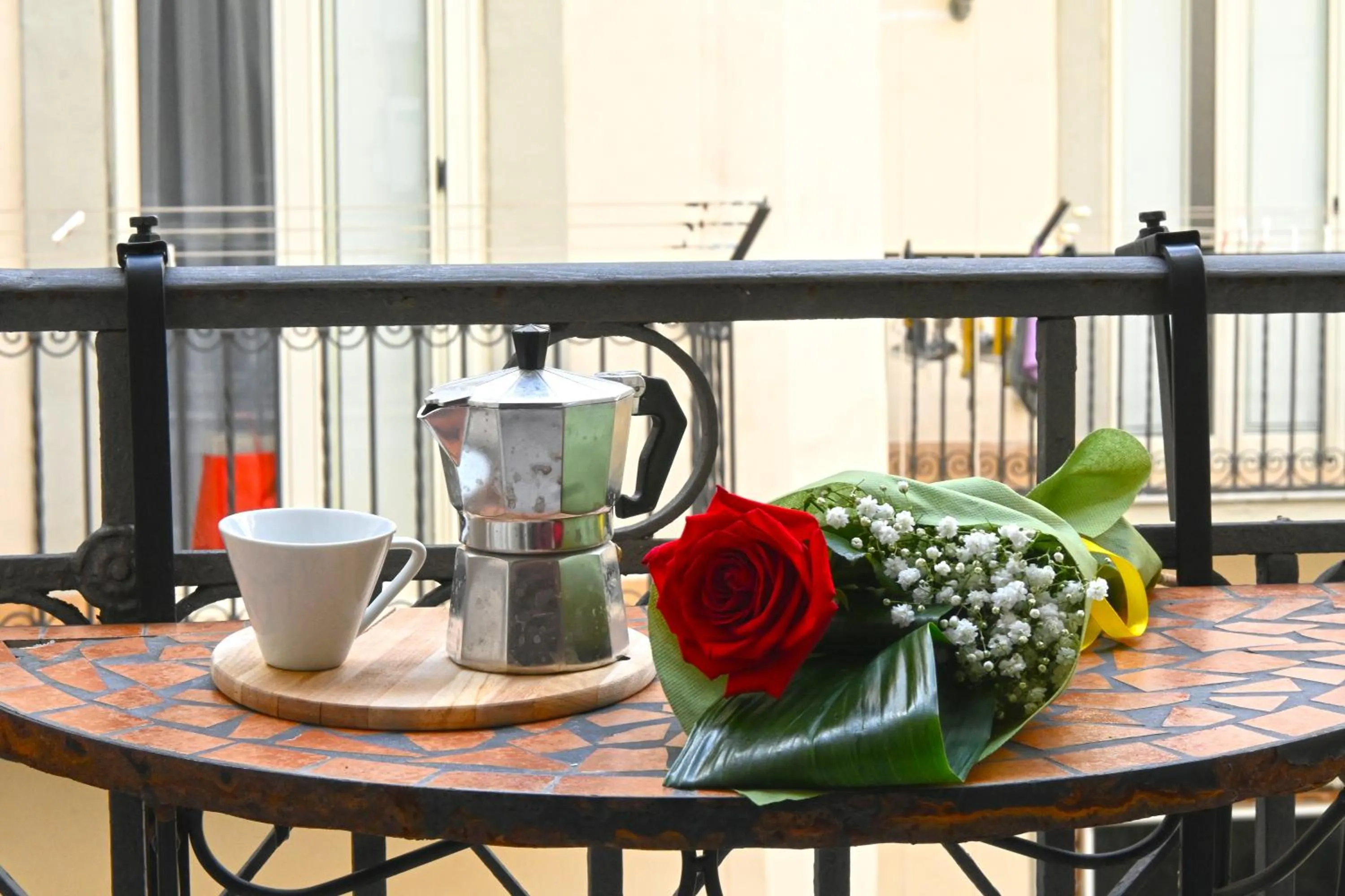 Balcony/Terrace in Napoli Cityscape