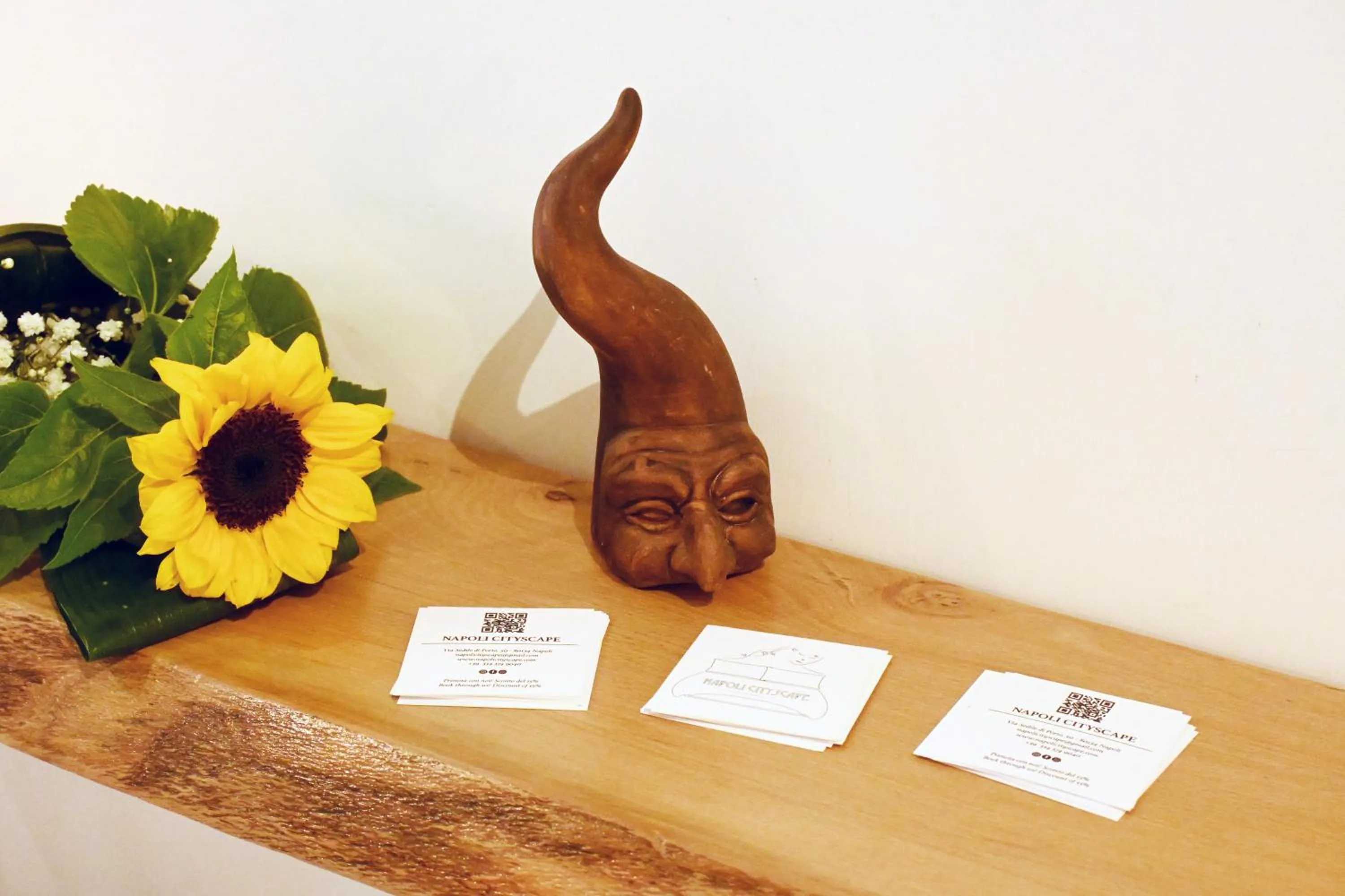 Decorative detail in Napoli Cityscape