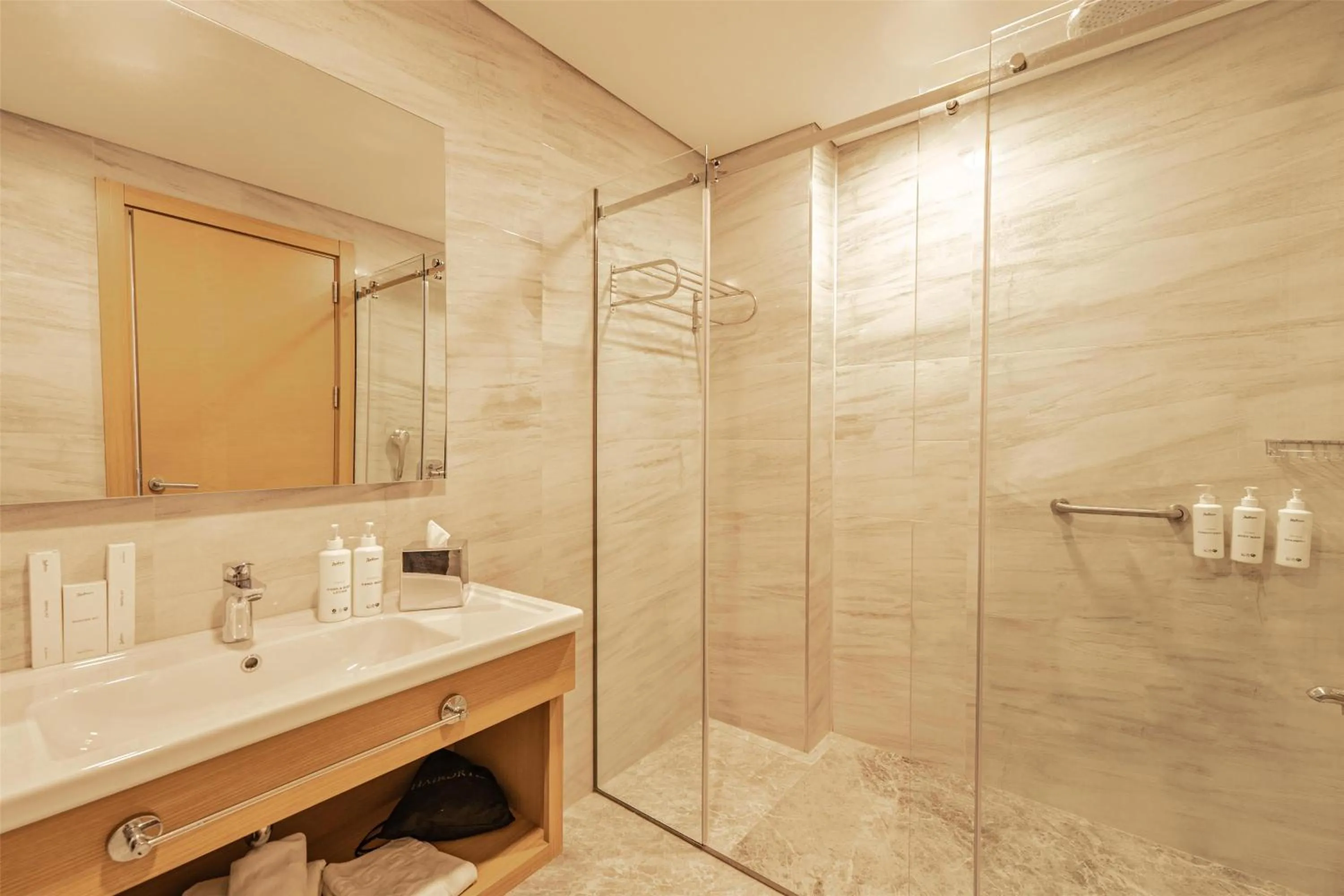 Bathroom in Radisson Hotel Istanbul Harbiye