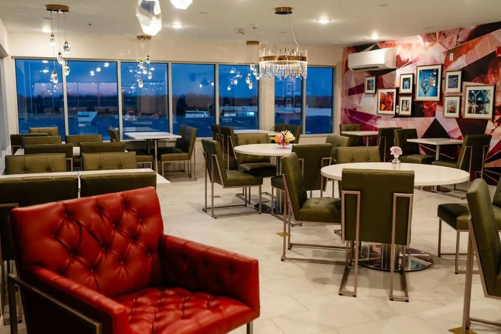 Restaurant/places to eat in Candlewood Suites - Tulsa Hills - Jenks by IHG