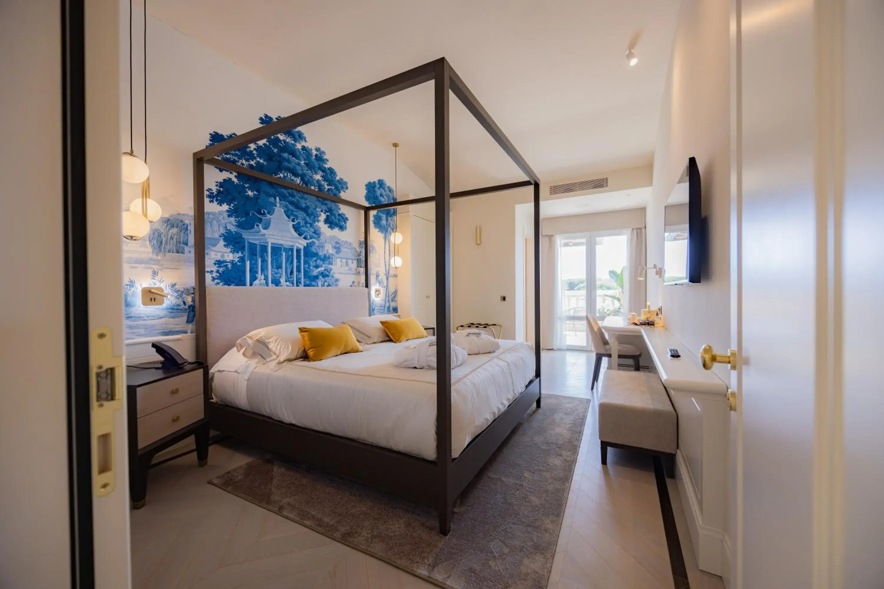 Deluxe Double Room with Sea View in Hotel Belvedere Deluxe Double Room with Sea View in Hotel Belvedere