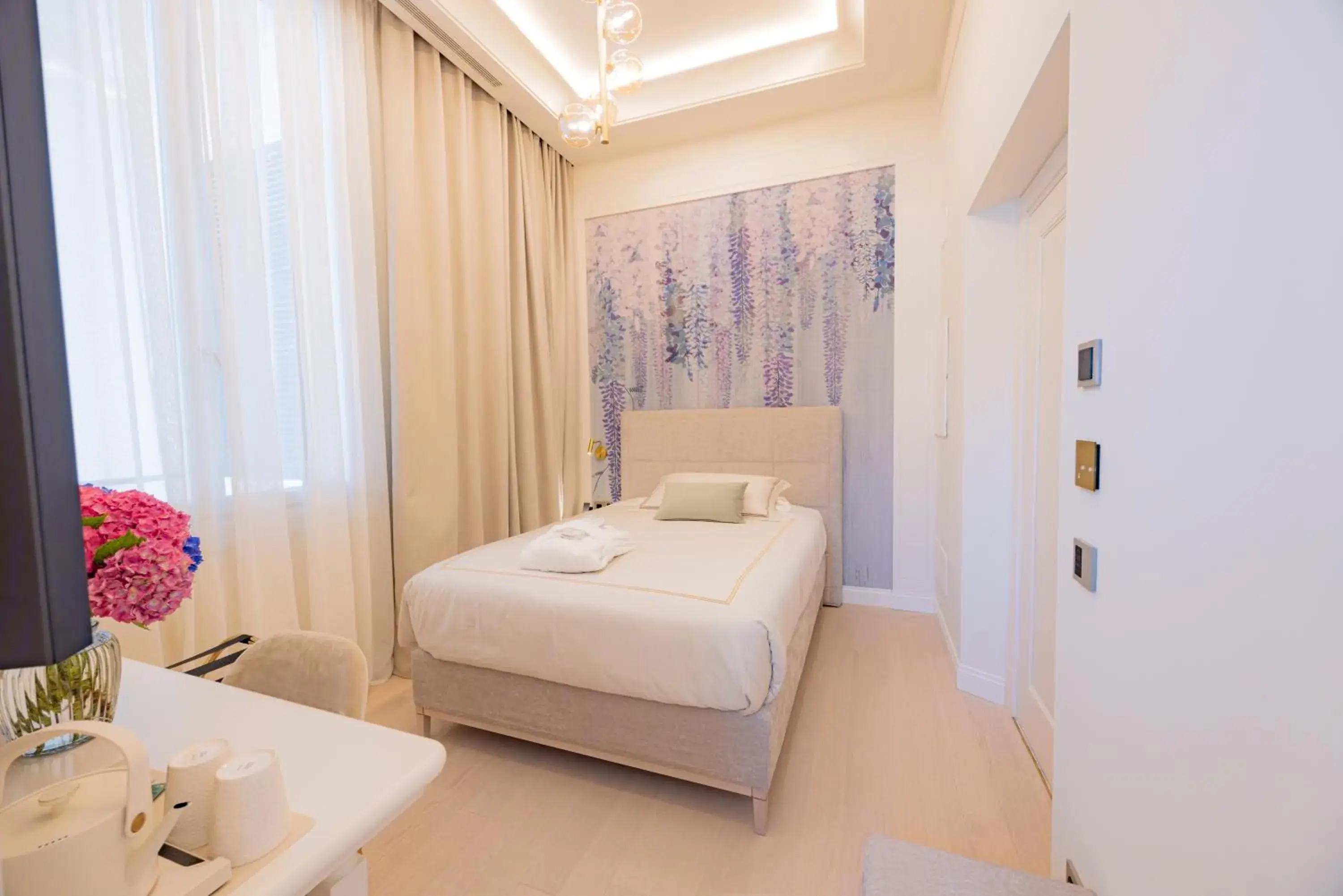Single Room in Hotel Belvedere Single Room in Hotel Belvedere