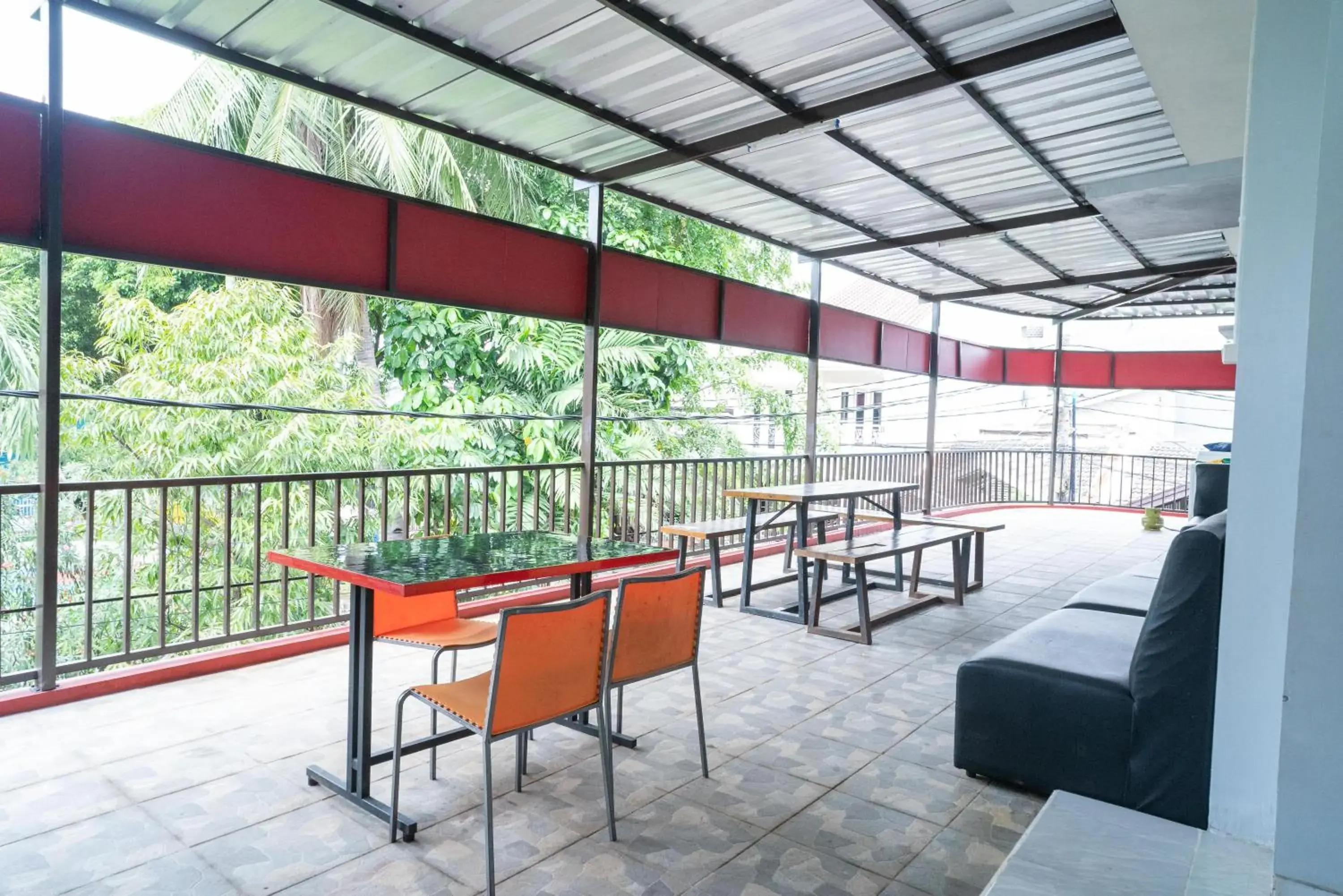 RedDoorz Plus near ITC Cempaka Mas 2 RedDoorz Plus near ITC Cempaka Mas 2