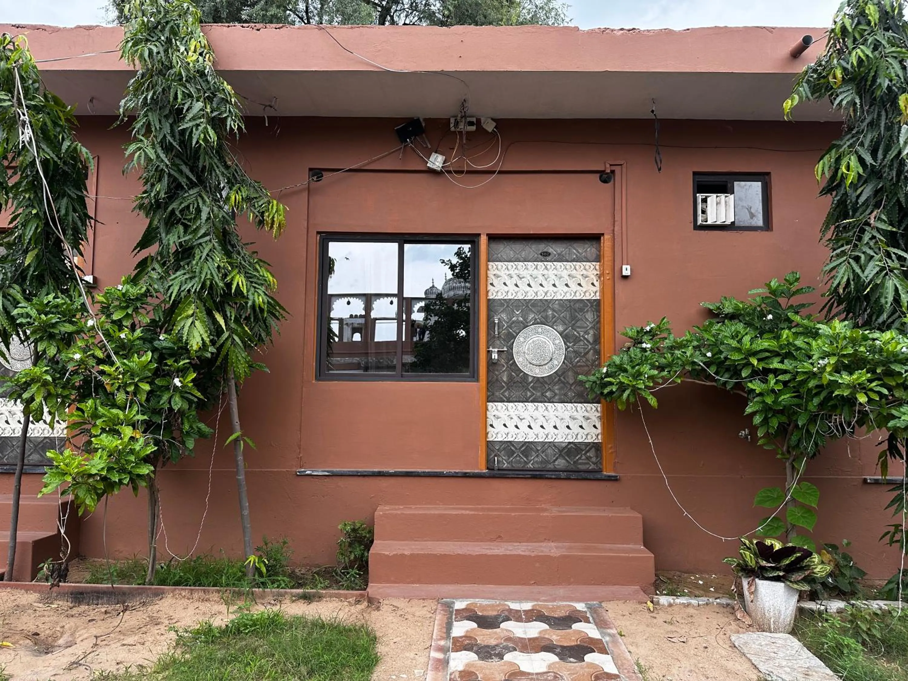 Hotel Kota kunj Heritage