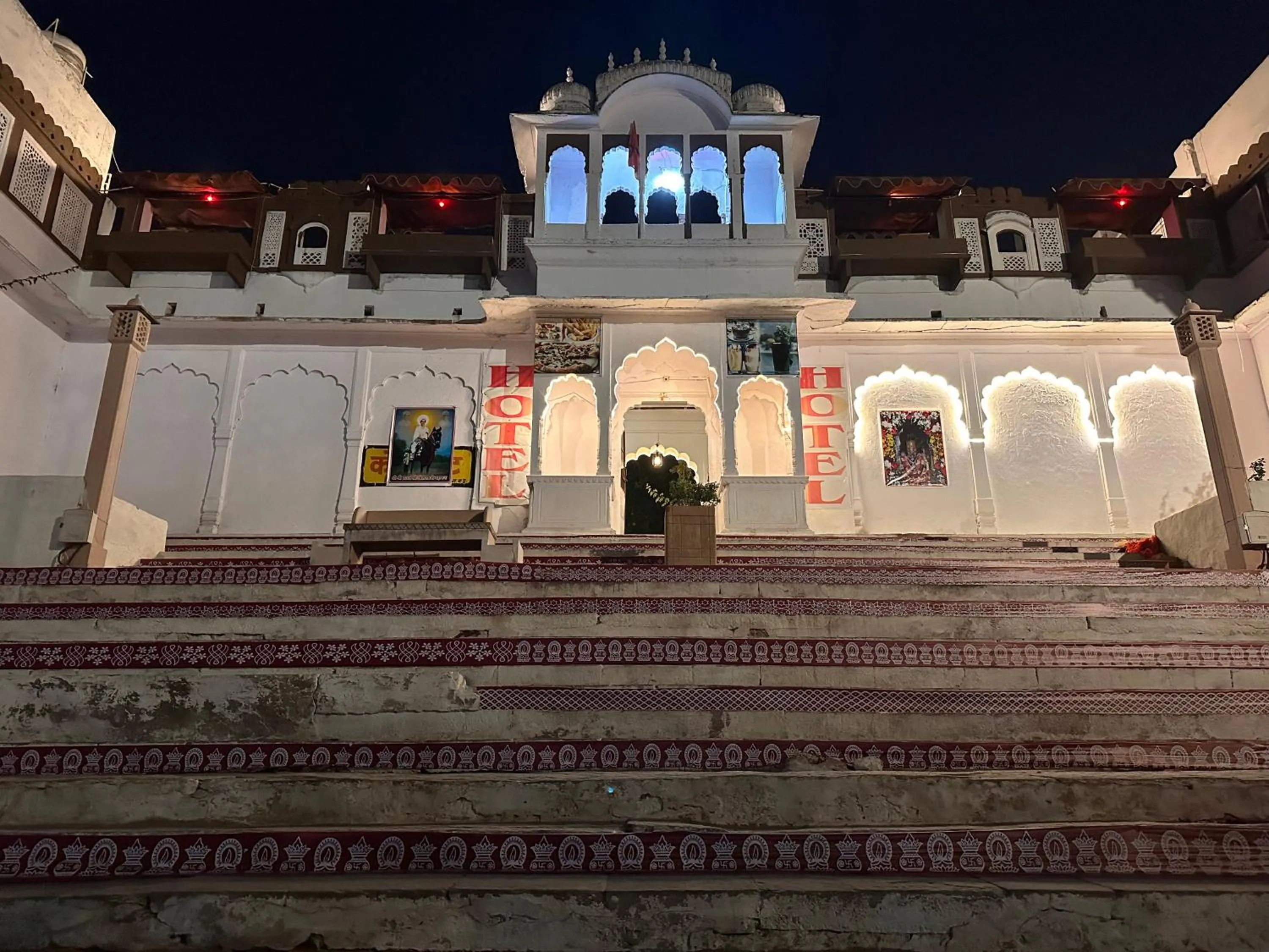 Hotel Kota kunj Heritage