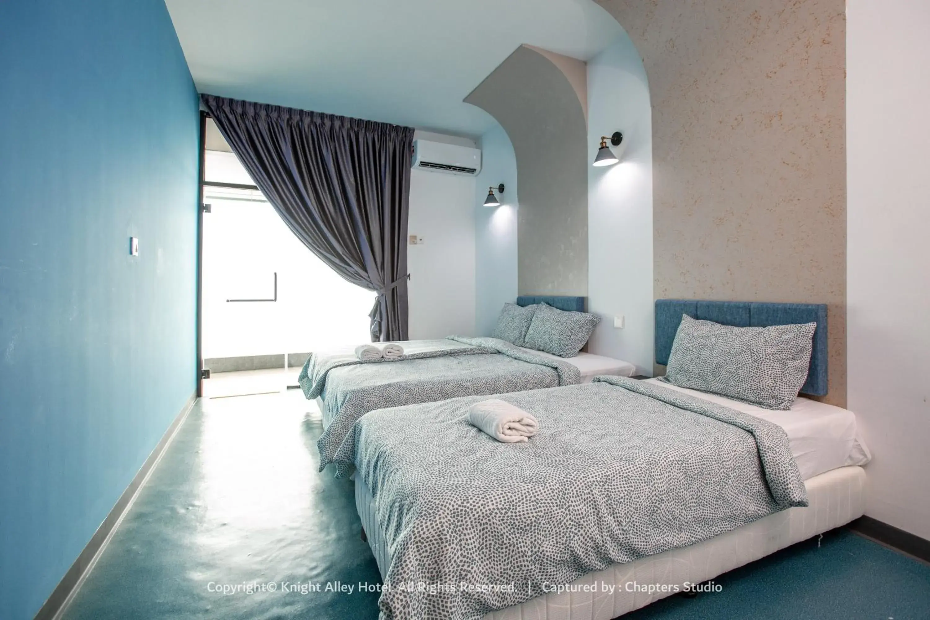 Bedroom, Bed in Knight Alley Hotel Bedroom, Bed in Knight Alley Hotel