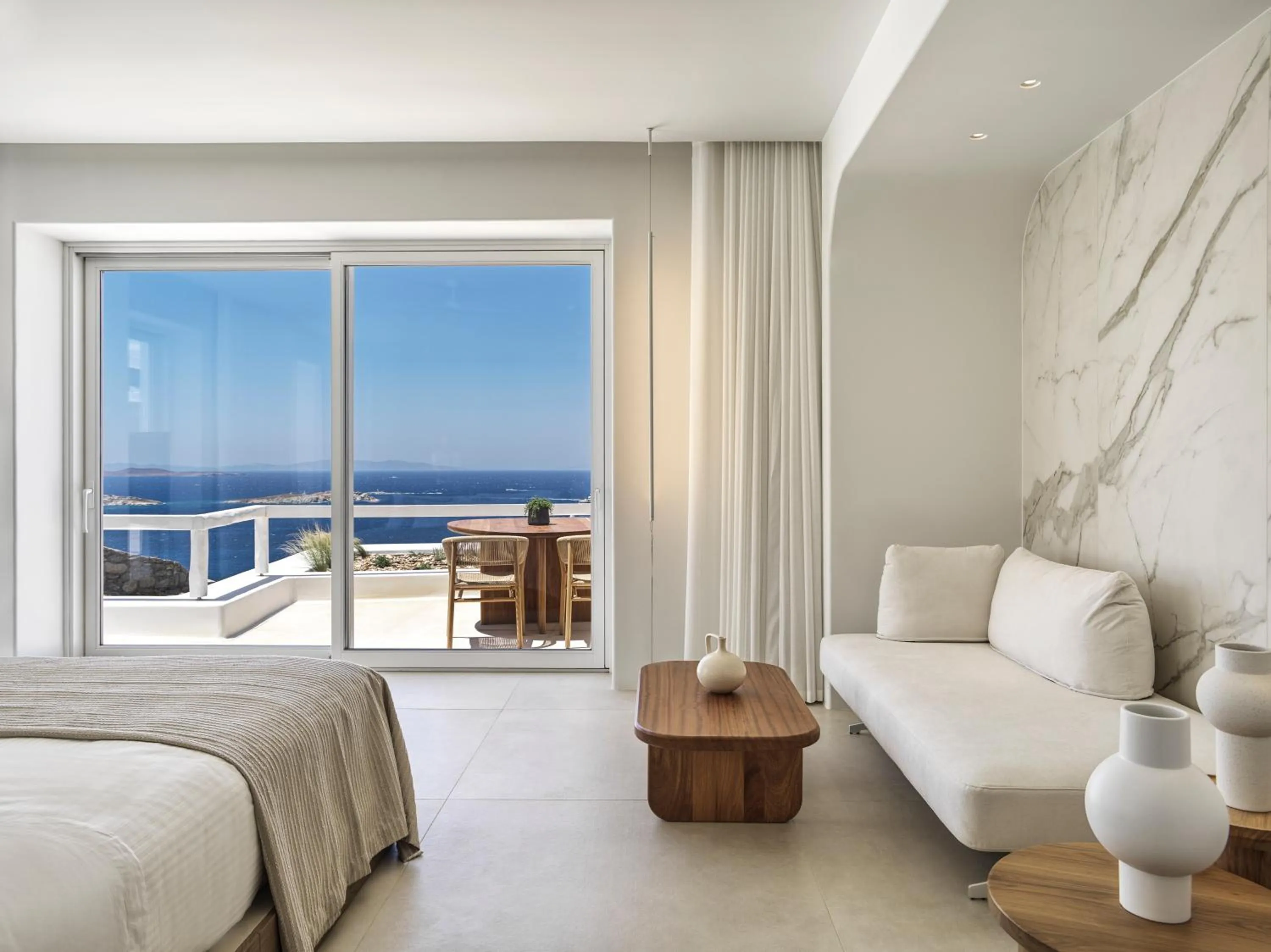 Bed in Lovia Mykonos