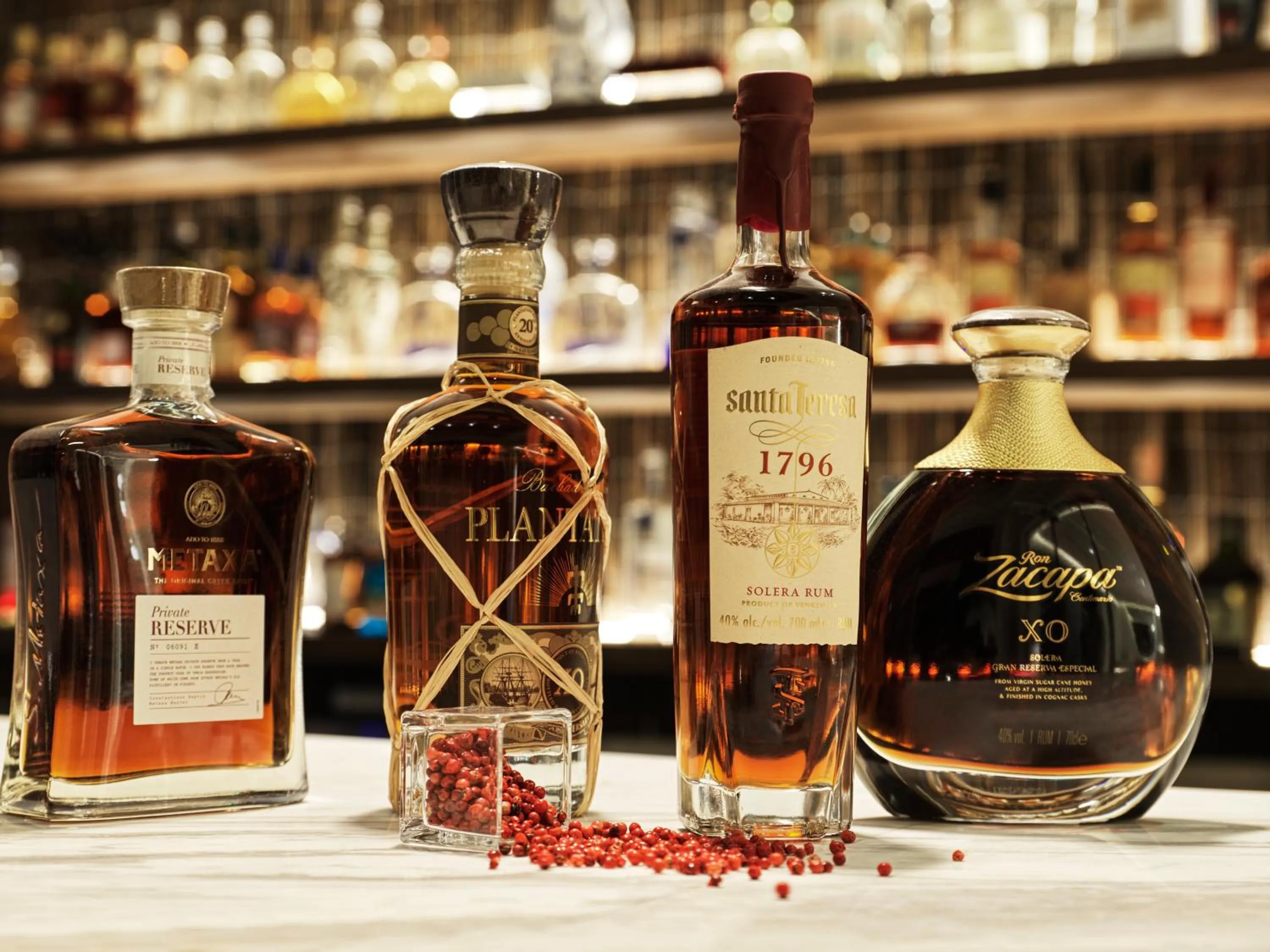 Lounge or bar in Lovia Mykonos