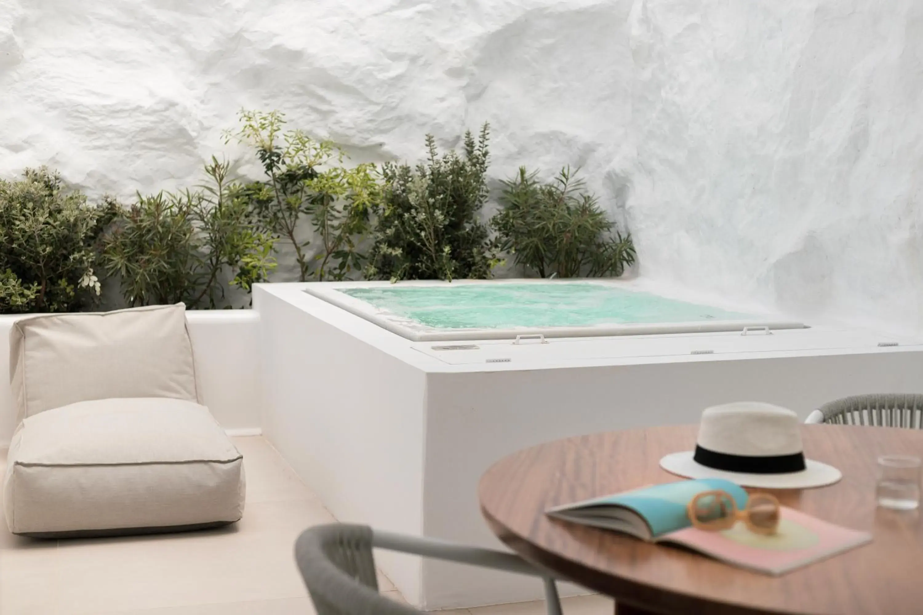 Junior Suite with Outdoor Jetted Tub in Lovia Mykonos Junior Suite with Outdoor Jetted Tub in Lovia Mykonos