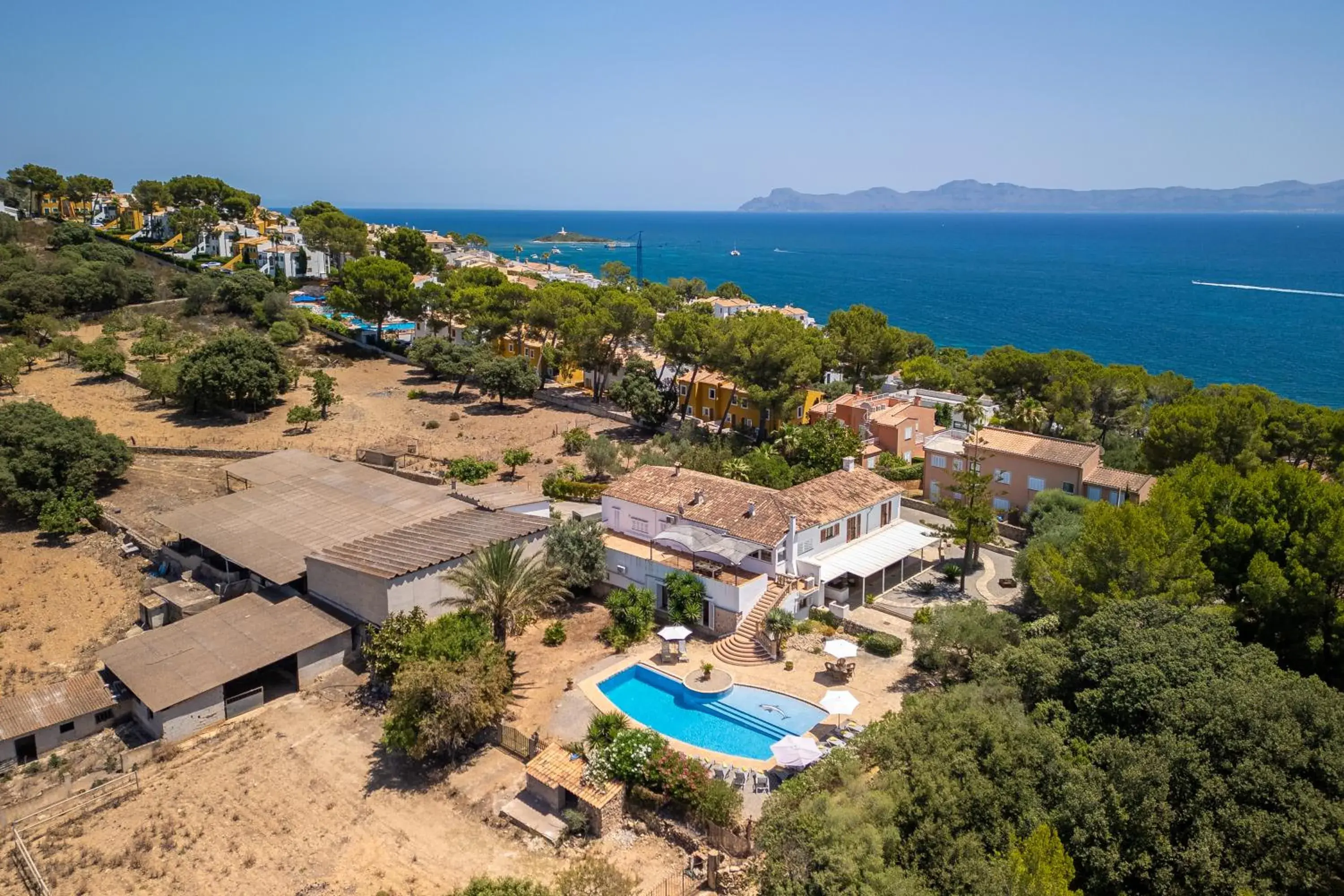 E132 Cas Carello by Mallorca Villa Selection E132 Cas Carello by Mallorca Villa Selection