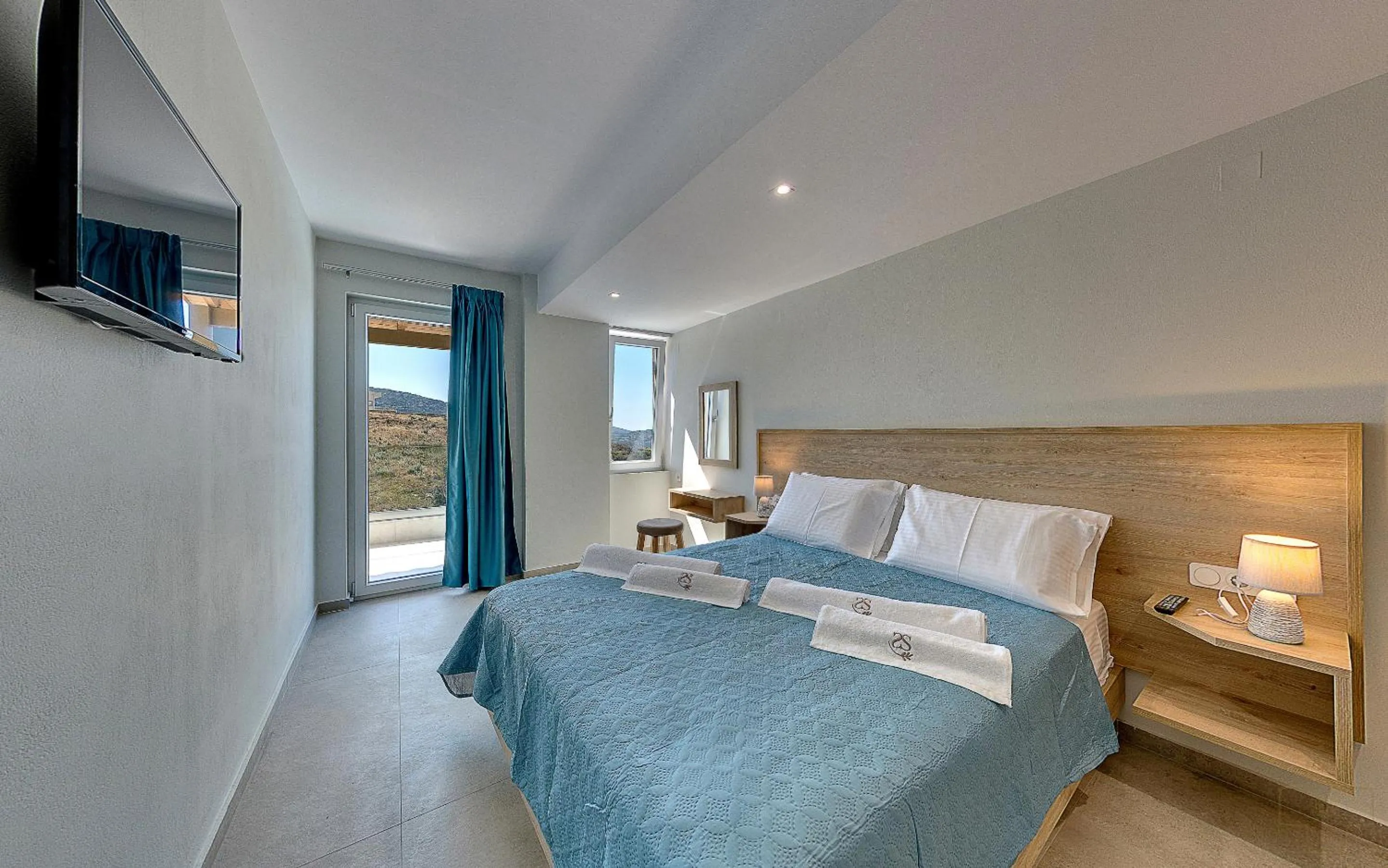 Bed in Spiros-Soula Thematic Suites