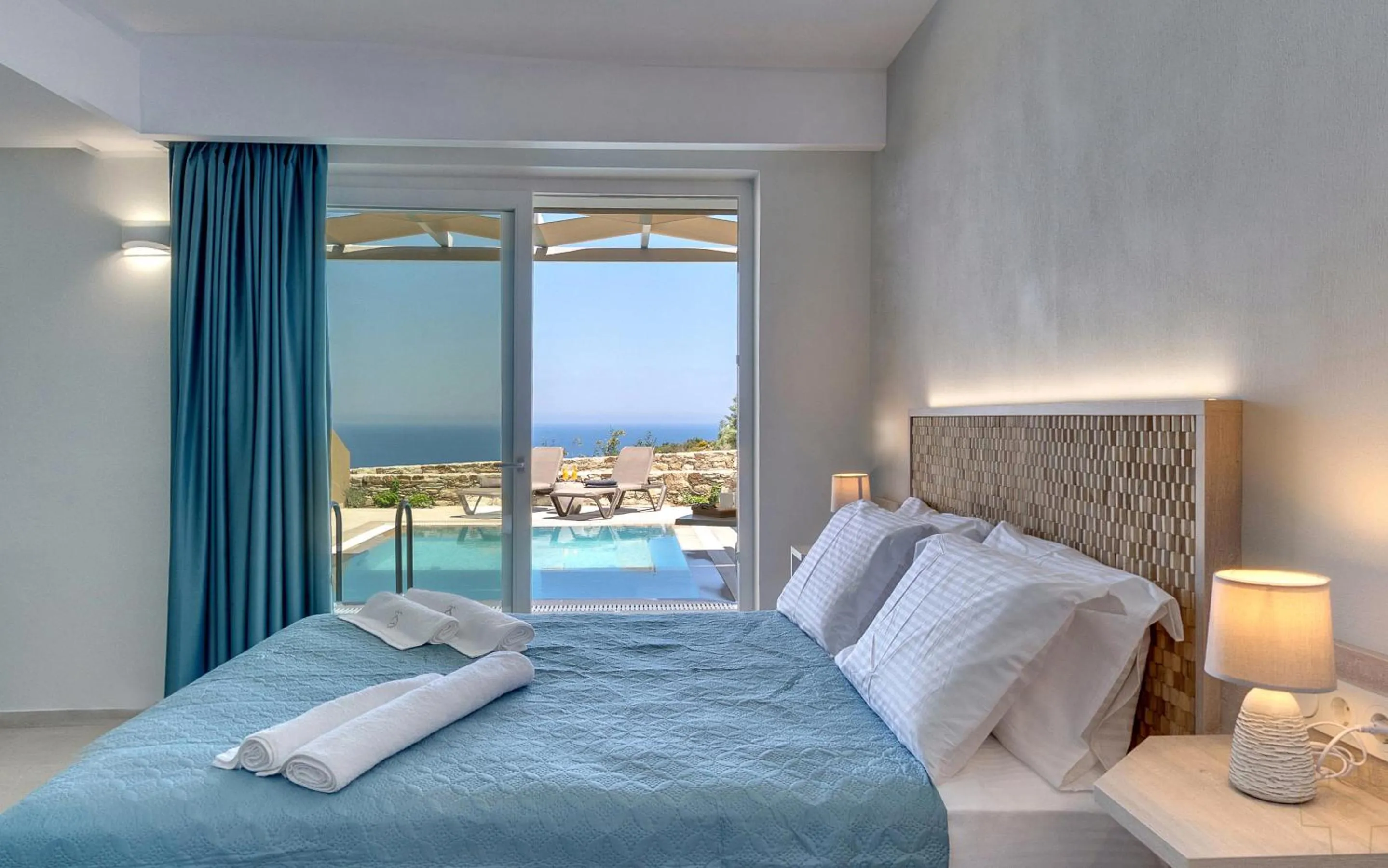 Bed in Spiros-Soula Thematic Suites