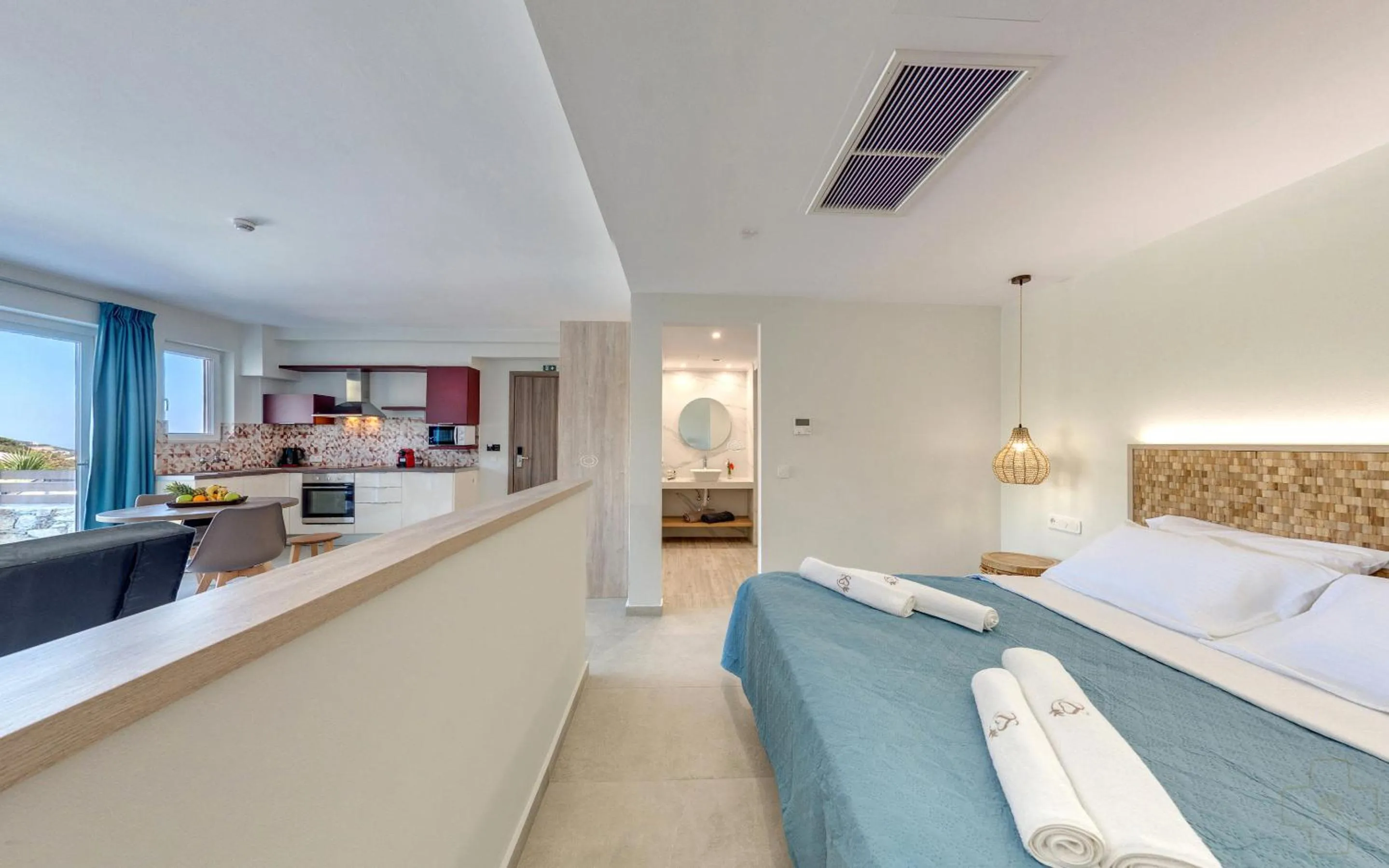 Bed in Spiros-Soula Thematic Suites