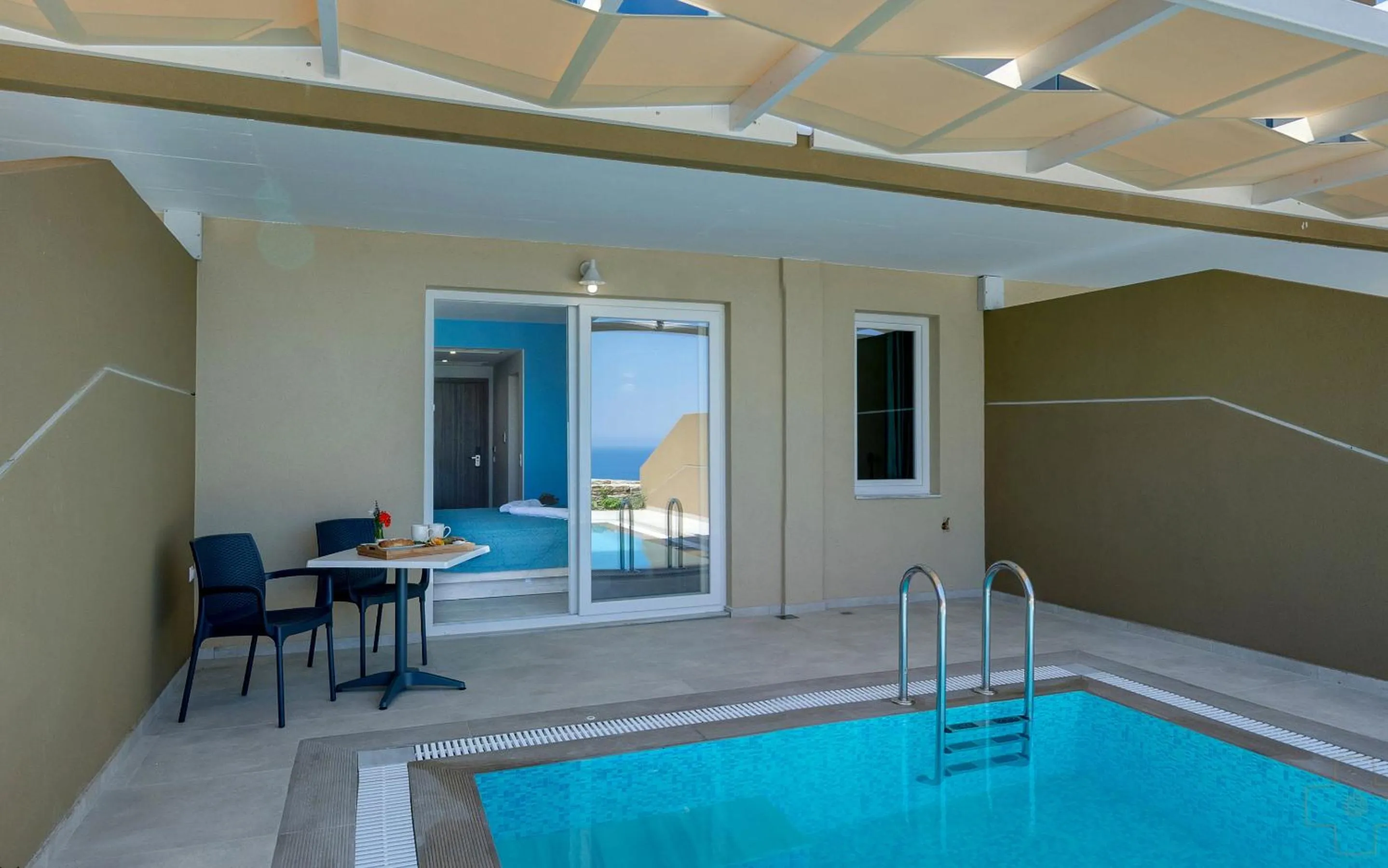 Spiros-Soula Thematic Suites