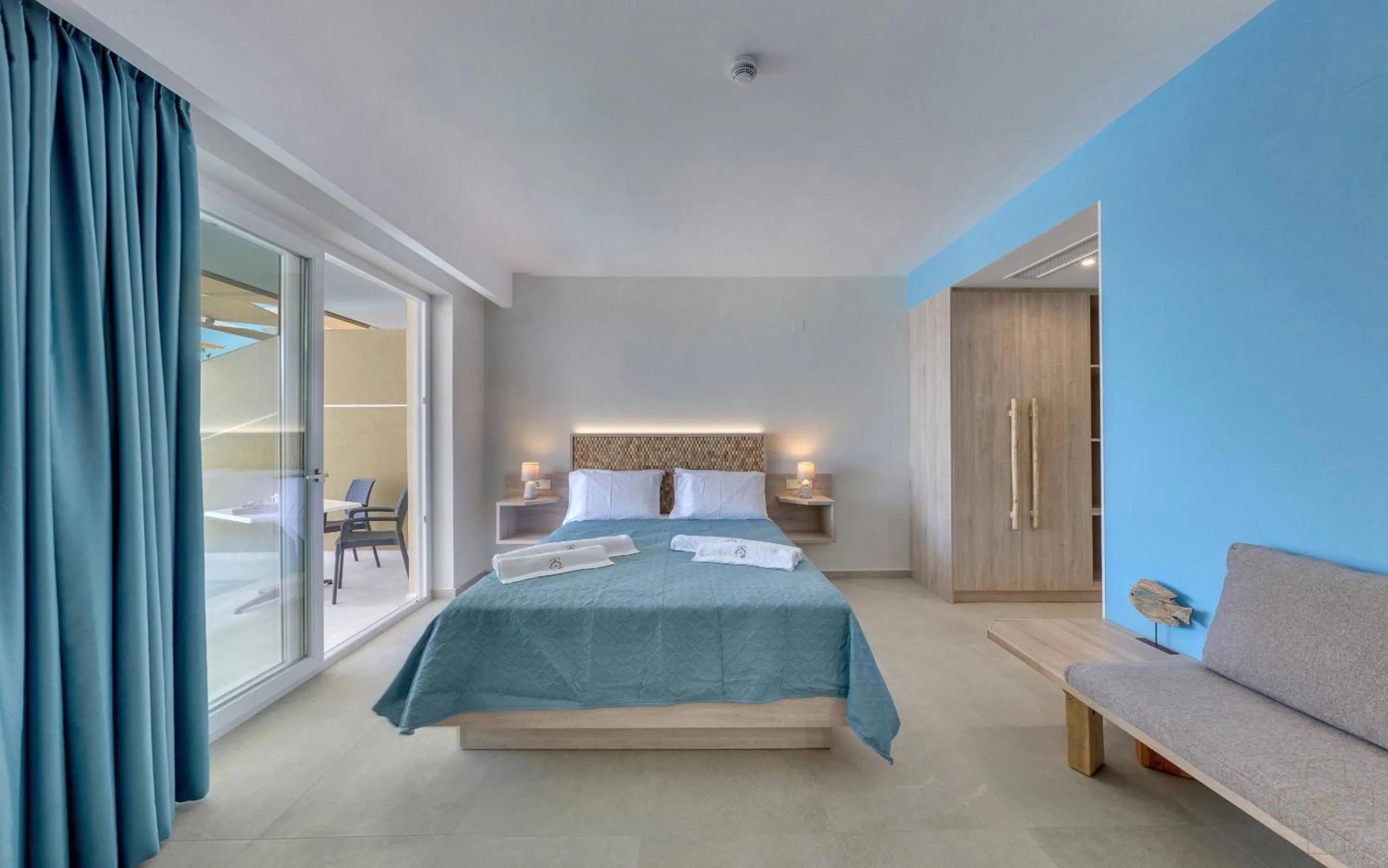 Bed in Spiros-Soula Thematic Suites