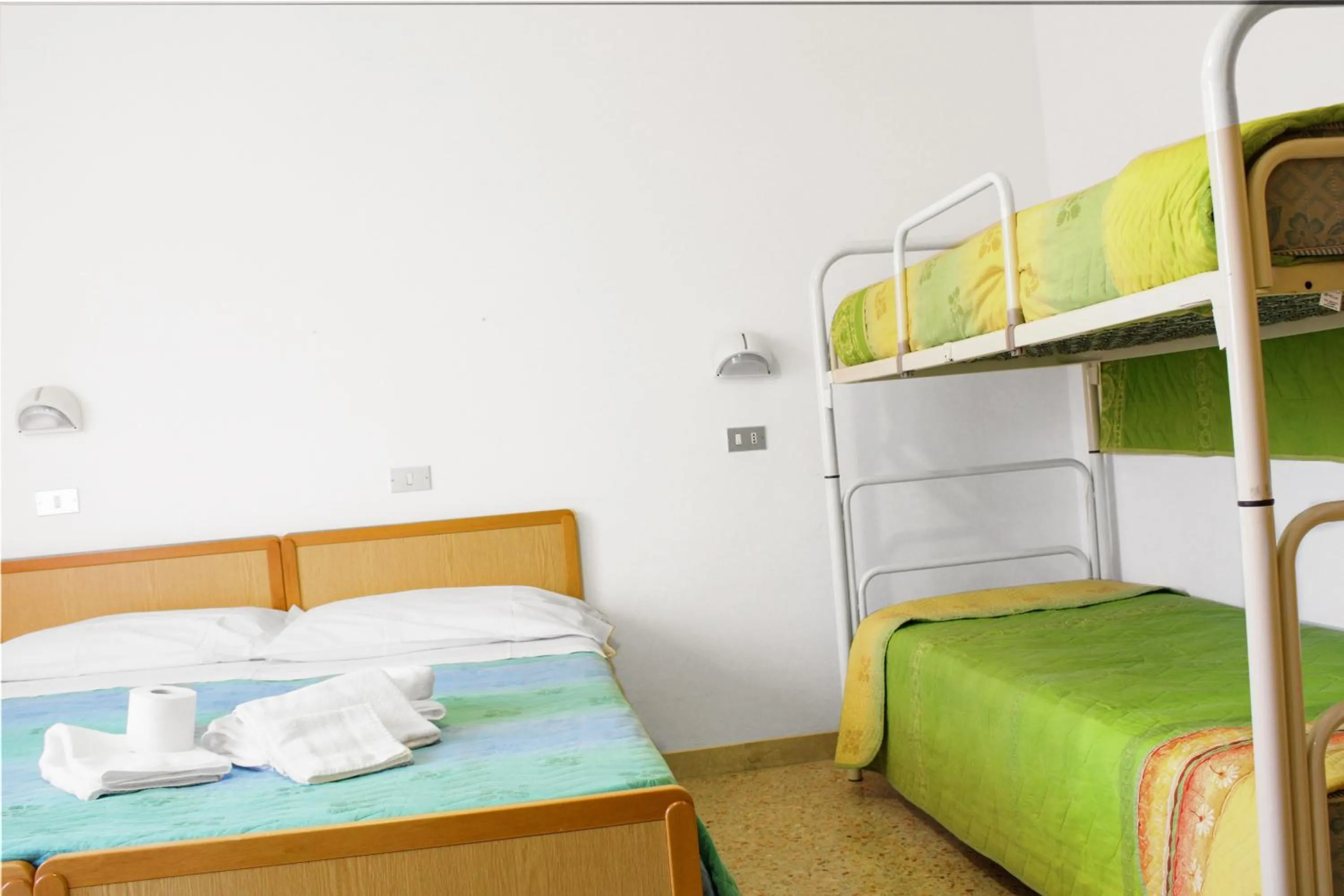 Bedroom, Bed in Hotel Gialpina