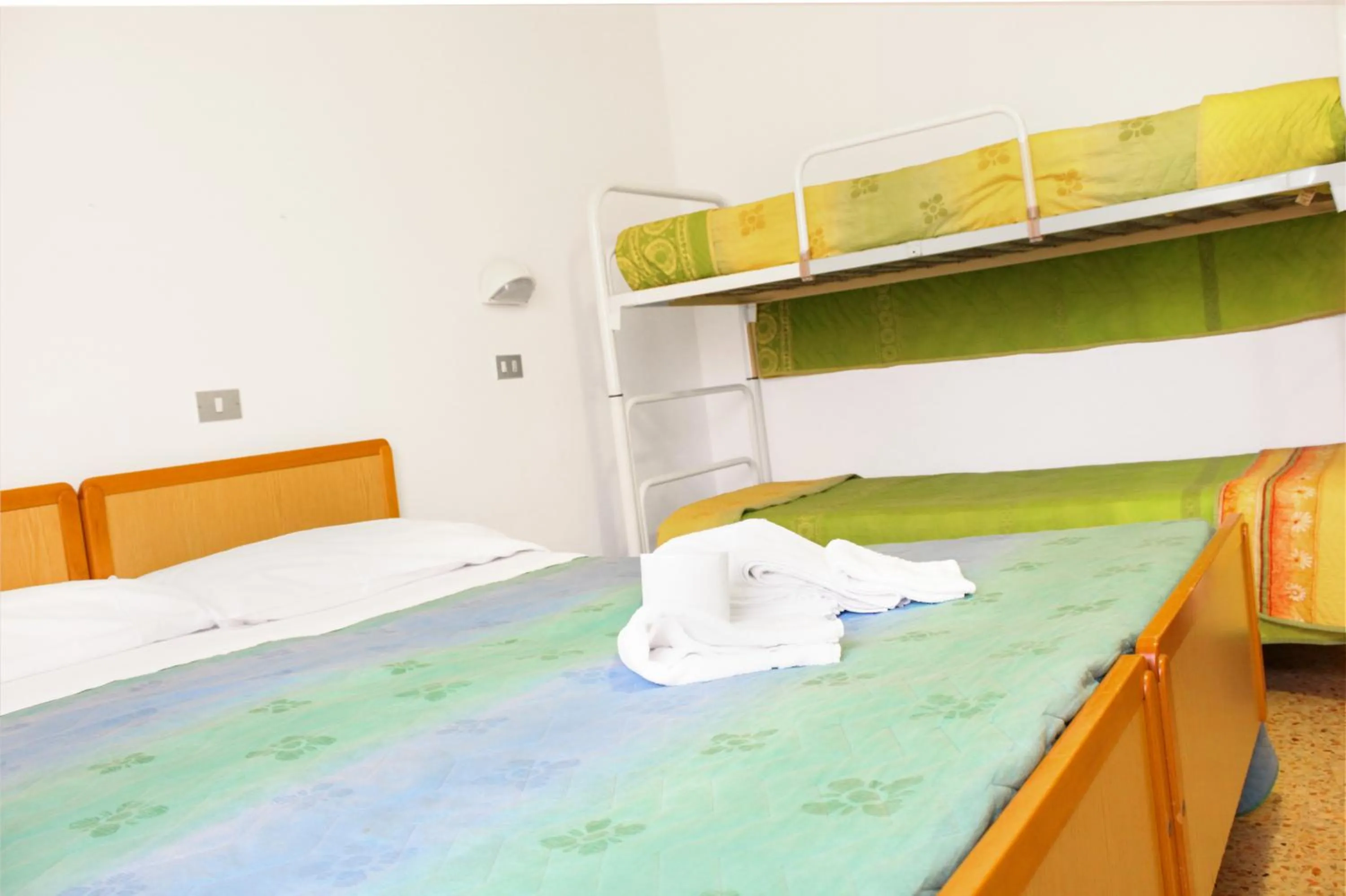 Bedroom, Bed in Hotel Gialpina