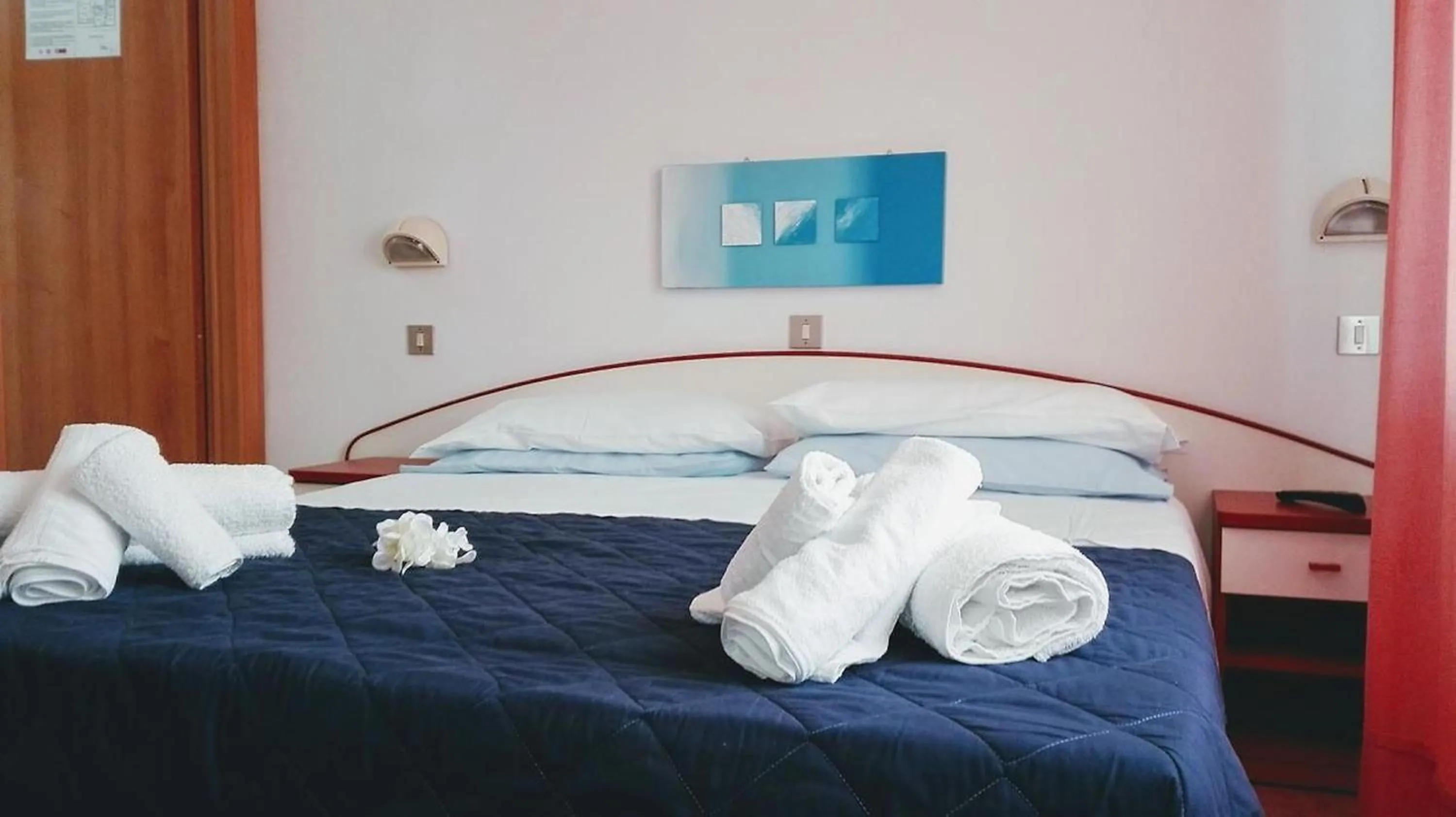 Bedroom, Bed in Hotel Gialpina