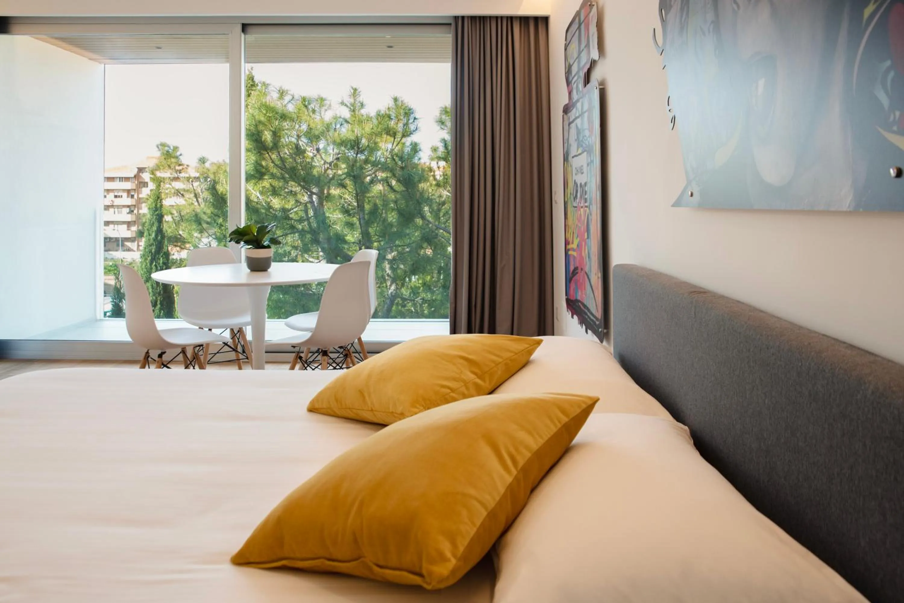 View (from property/room), Bed in Marina Gardens Boutique&Suites